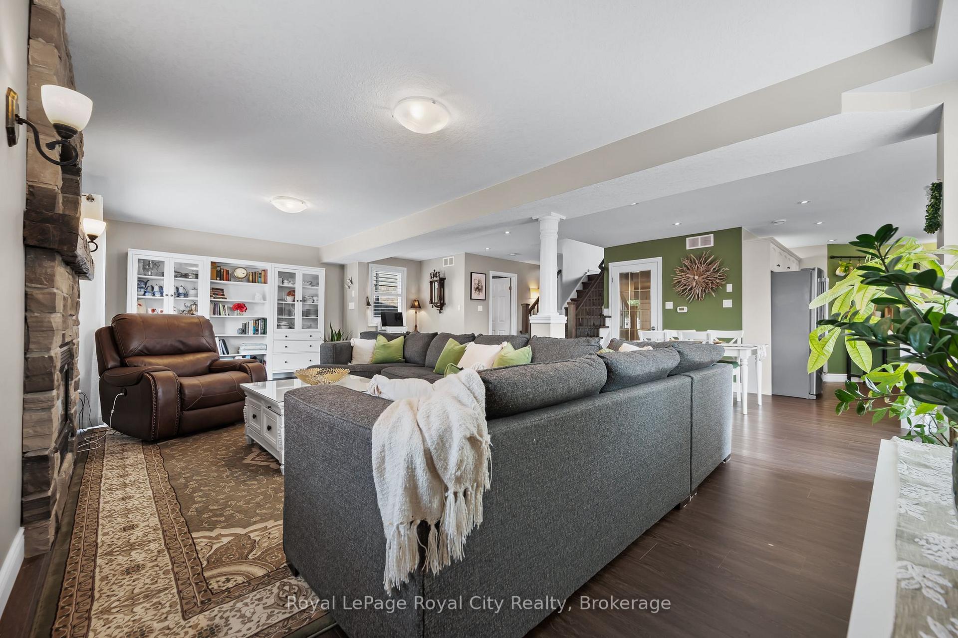 Photo 7 of 7 Marigold Drive, Guelph, Kortright Hills — HOMEH