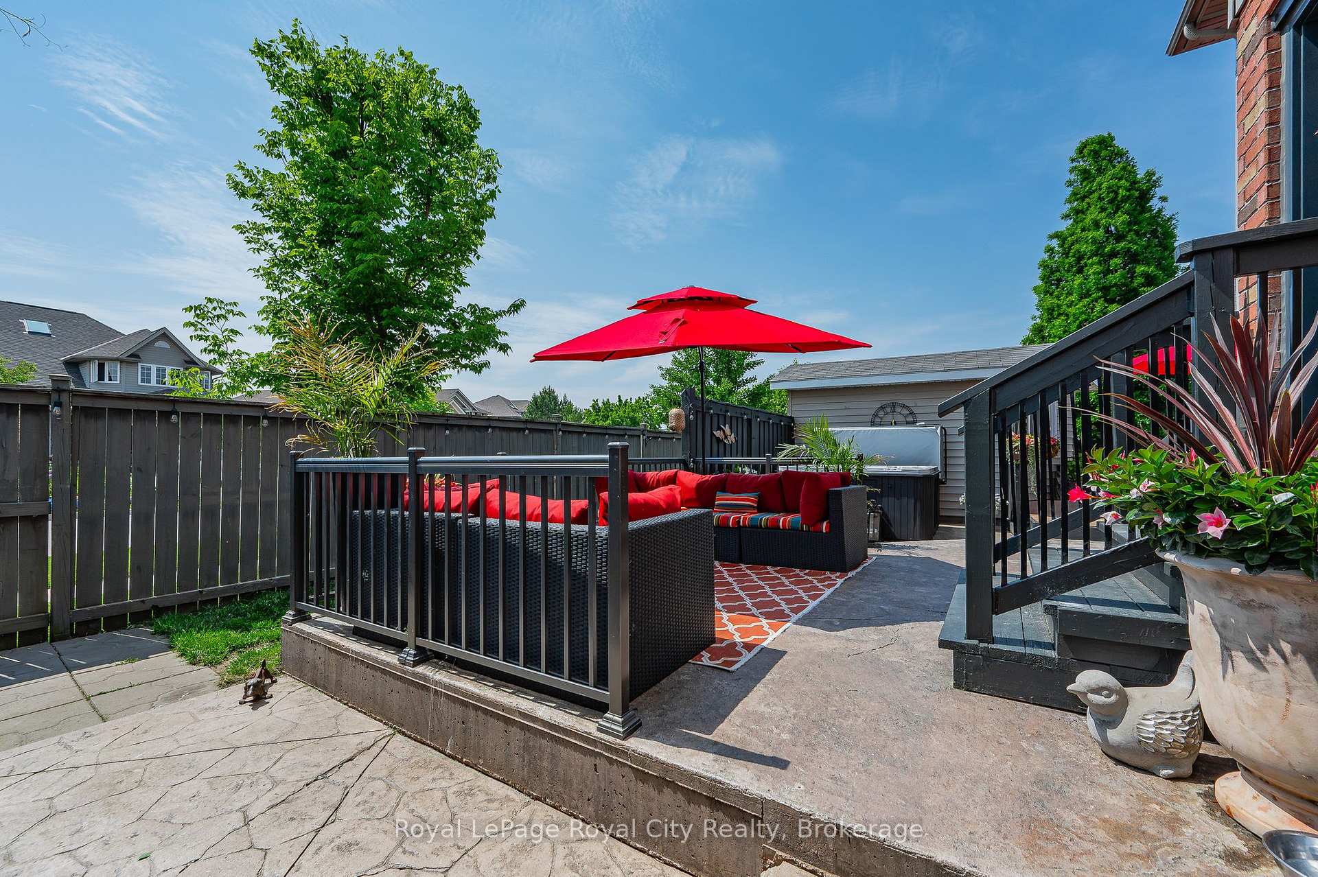 Photo 44 of 7 Marigold Drive, Guelph, Kortright Hills — HOMEH