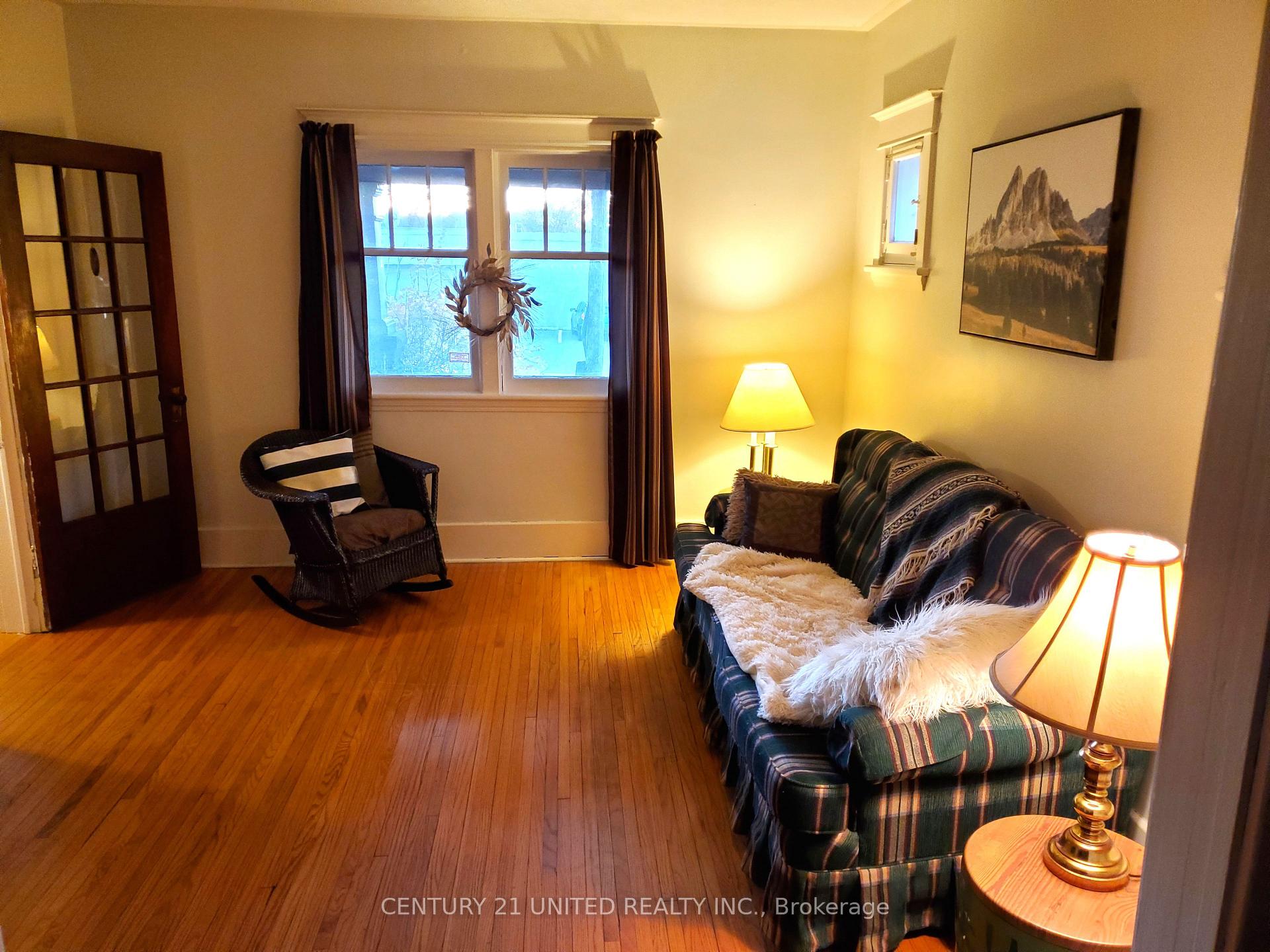 Photo 5 of 416 Rogers Street, Peterborough, Ashburnham Ward 4 — HOMEH