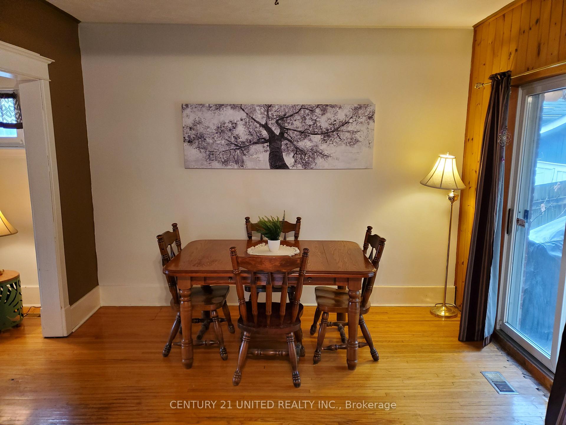 Photo 10 of 416 Rogers Street, Peterborough, Ashburnham Ward 4 — HOMEH