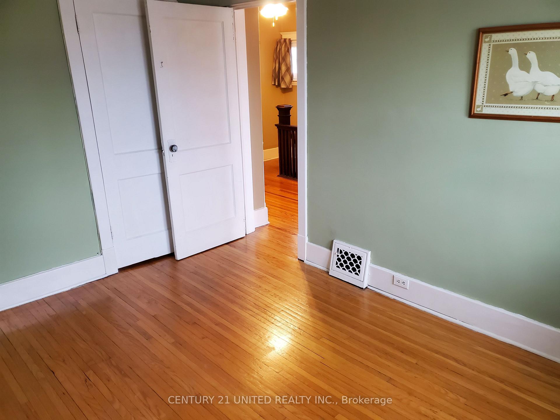 Photo 14 of 416 Rogers Street, Peterborough, Ashburnham Ward 4 — HOMEH