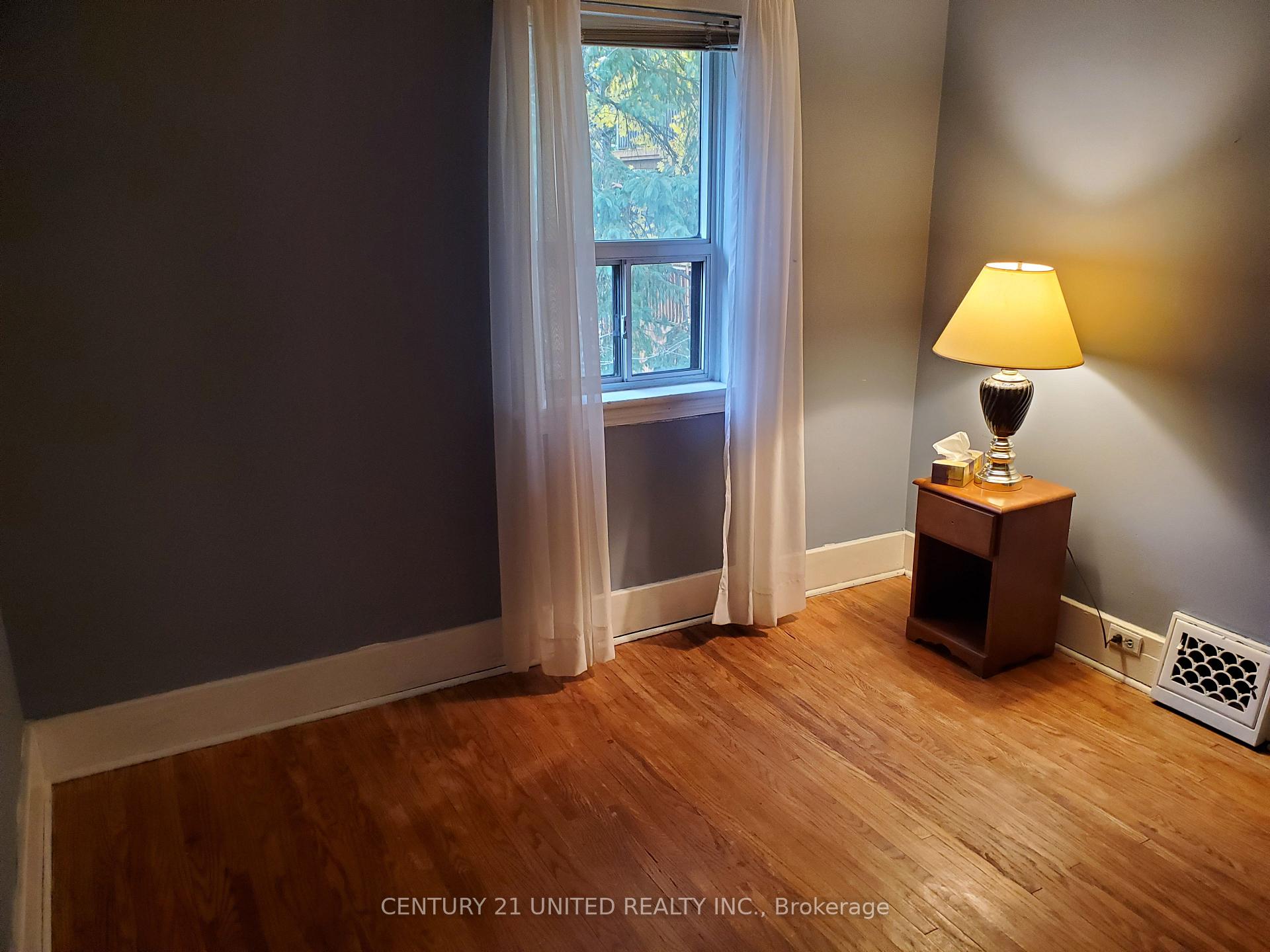 Photo 15 of 416 Rogers Street, Peterborough, Ashburnham Ward 4 — HOMEH