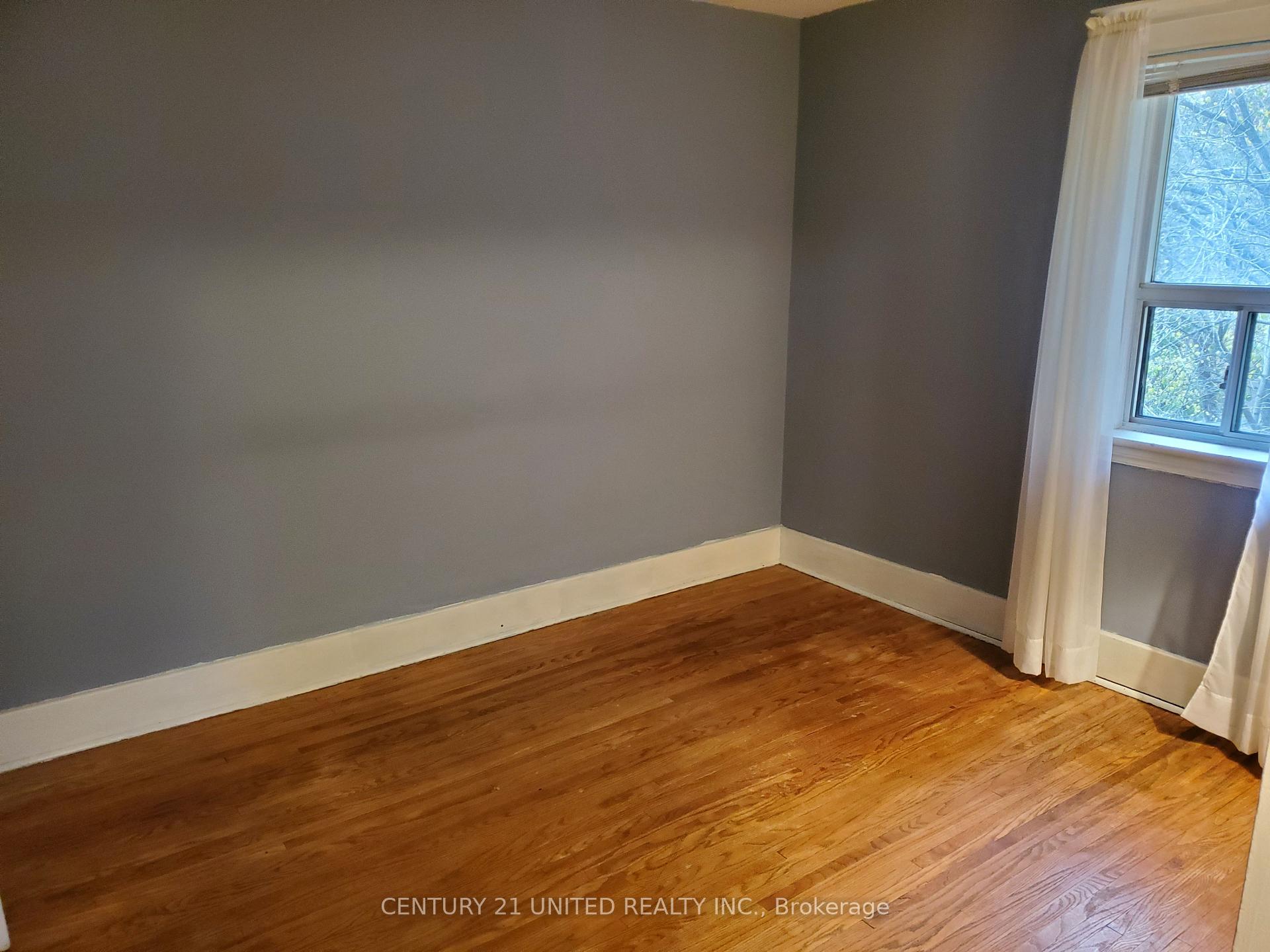 Photo 16 of 416 Rogers Street, Peterborough, Ashburnham Ward 4 — HOMEH