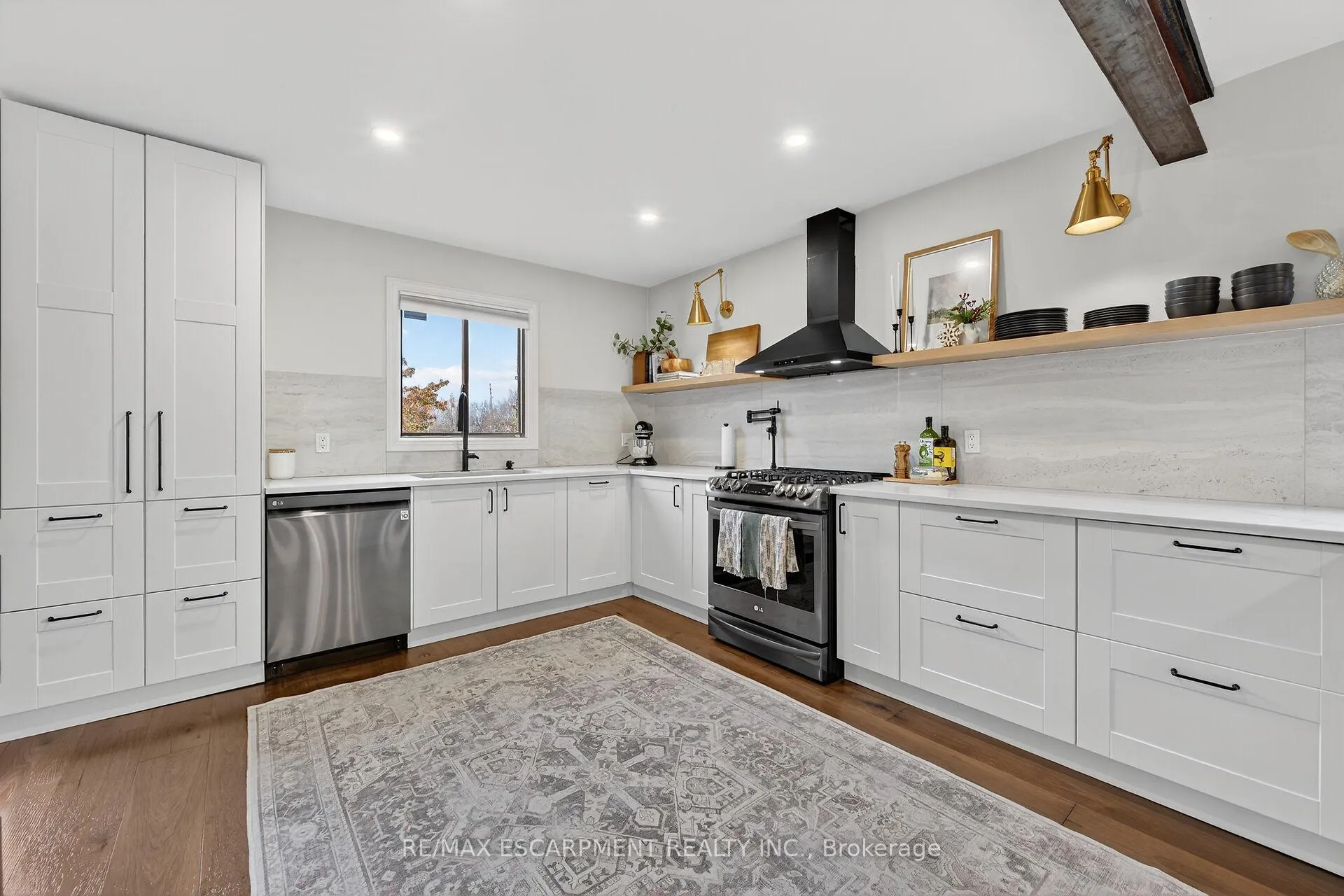 Photo 12 of 3 Jacqueline Boulevard, Hamilton, Allison — HOMEH