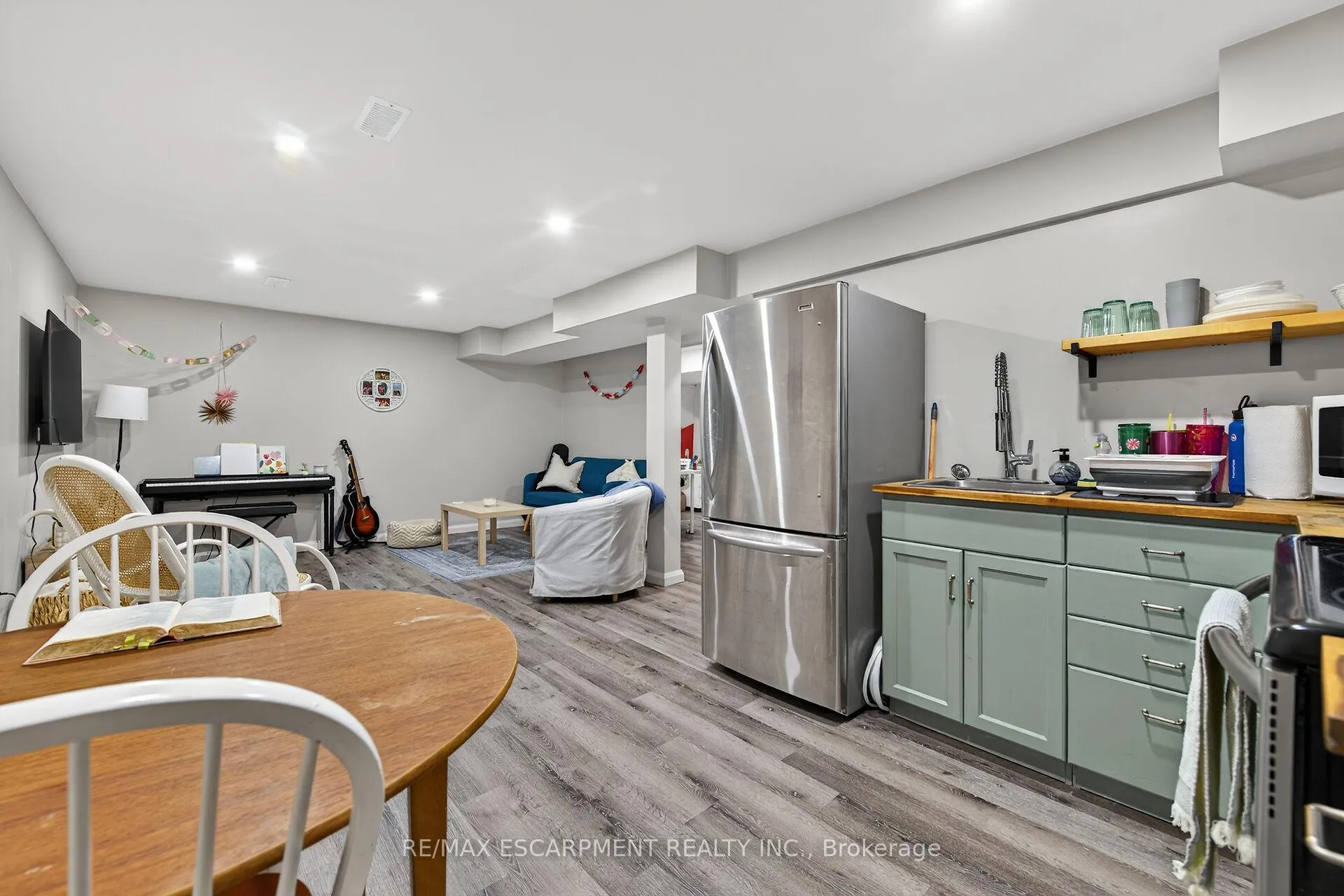Photo 44 of 3 Jacqueline Boulevard, Hamilton, Allison — HOMEH