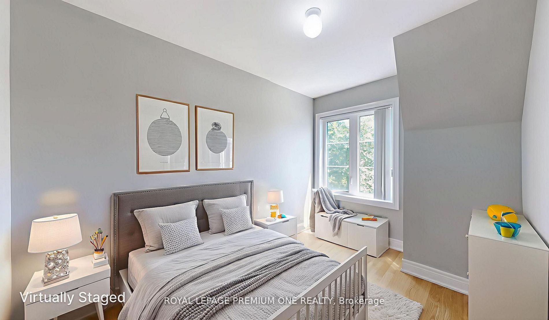 Photo 40 of 71 Dryden Way, Etobicoke, Willowridge-Martingrove-Richview — HOMEH