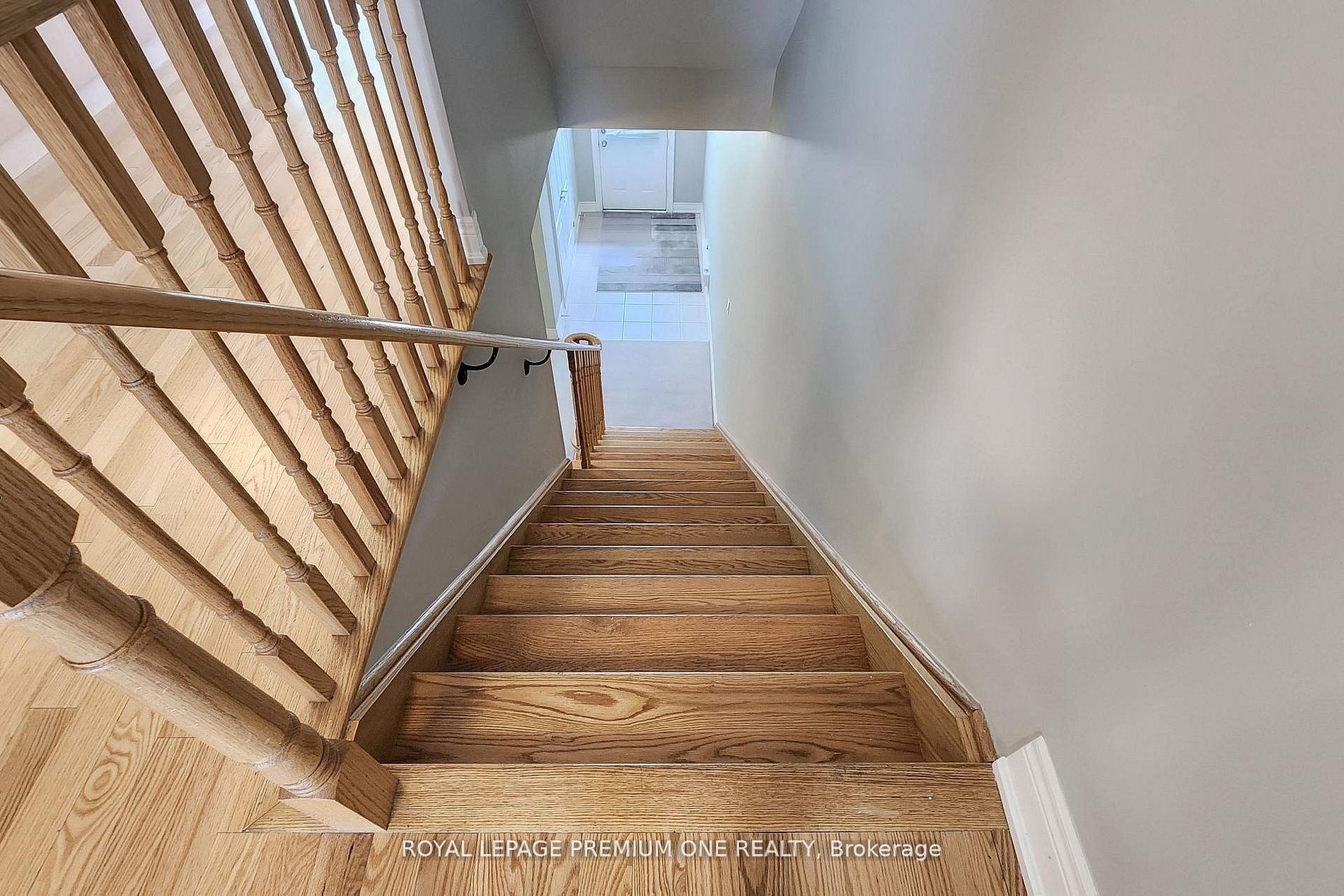 Photo 48 of 71 Dryden Way, Etobicoke, Willowridge-Martingrove-Richview — HOMEH