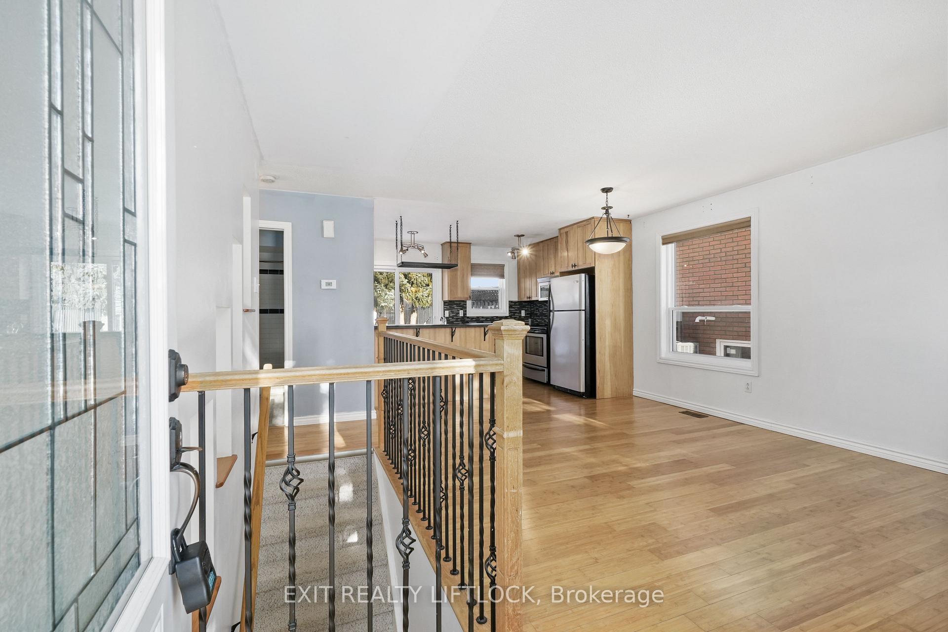 Photo 3 of 156 Towerhill Road, Peterborough, Northcrest Ward 5 — HOMEH