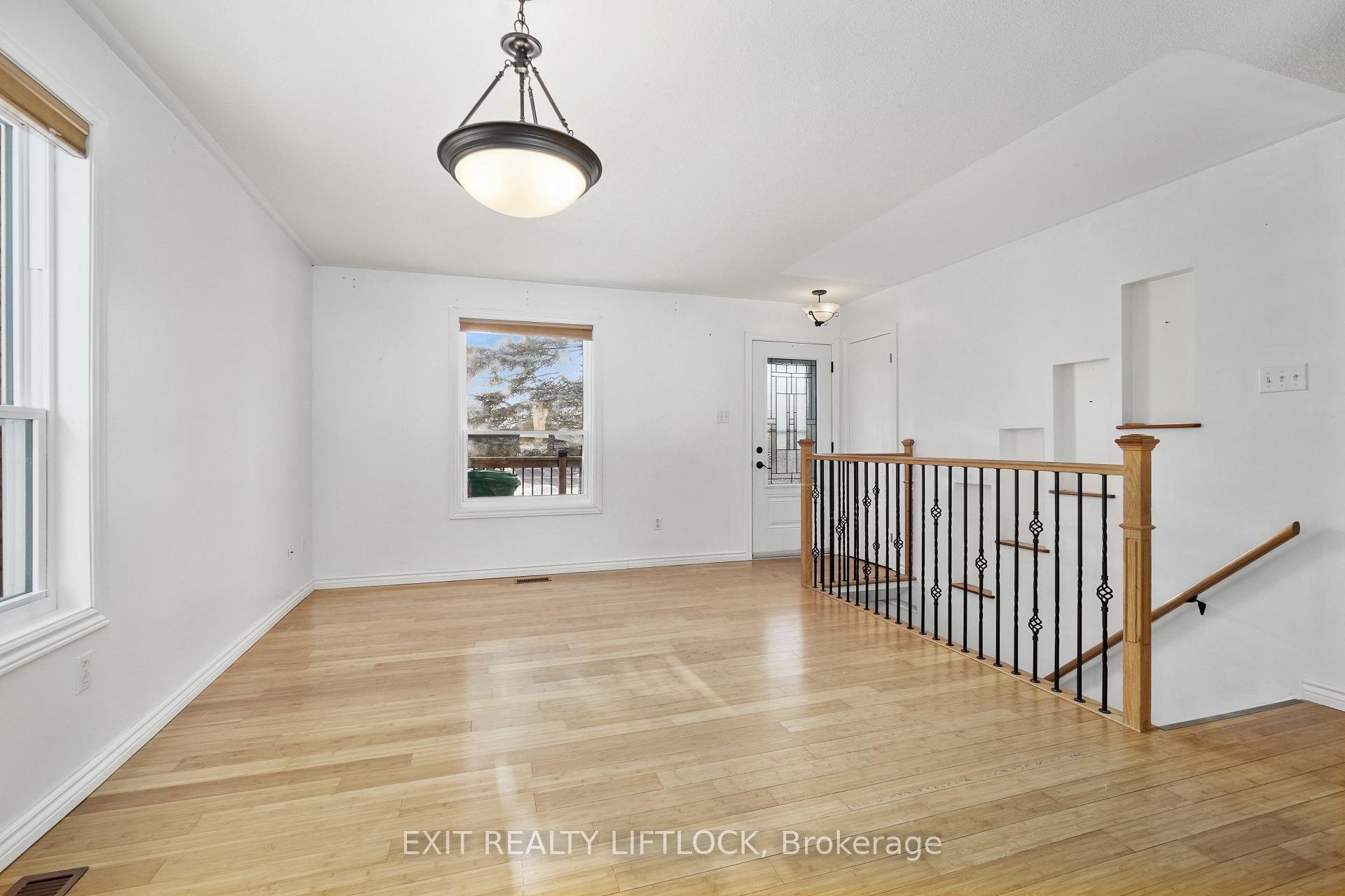 Photo 8 of 156 Towerhill Road, Peterborough, Northcrest Ward 5 — HOMEH