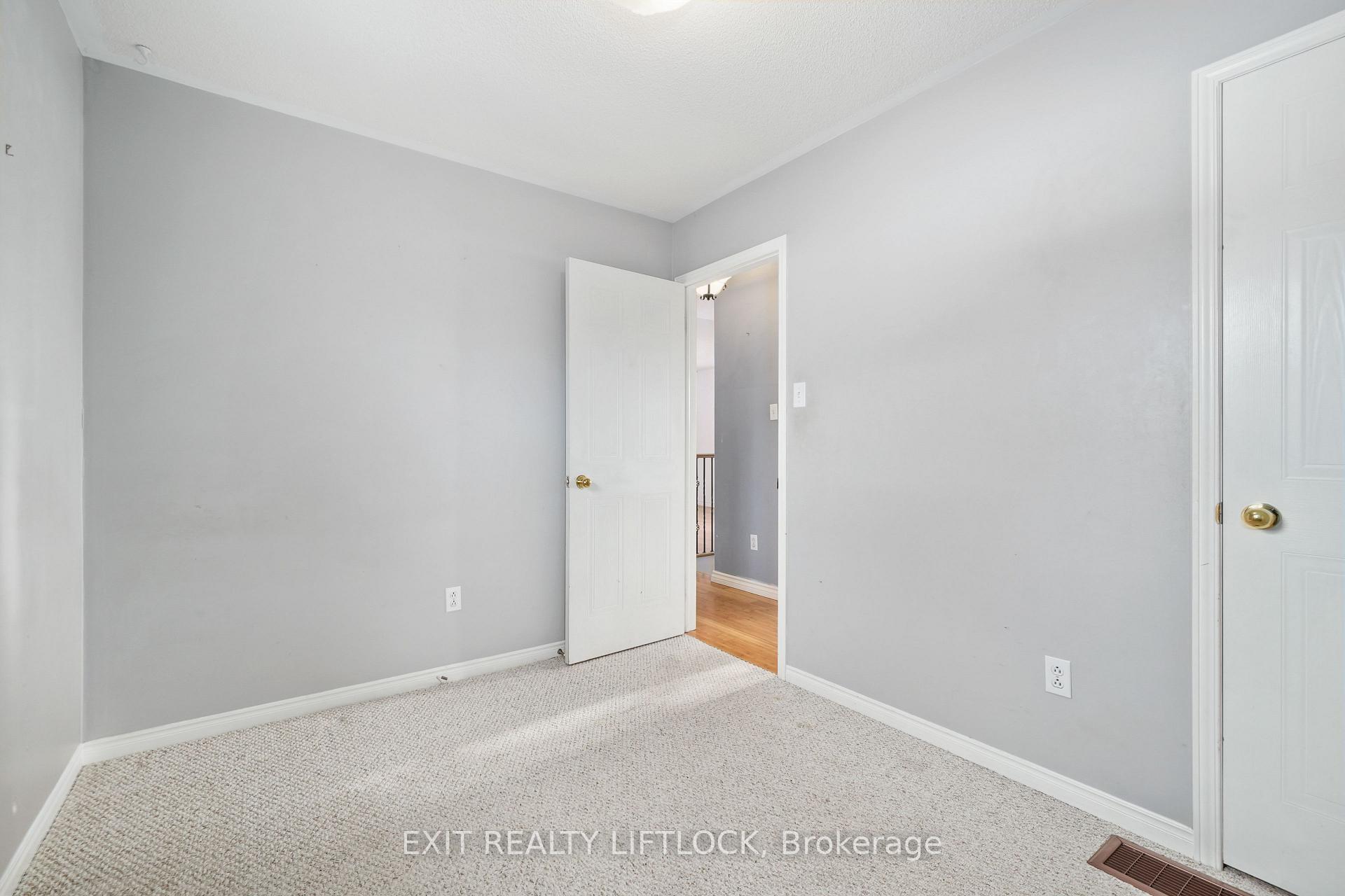 Photo 18 of 156 Towerhill Road, Peterborough, Northcrest Ward 5 — HOMEH