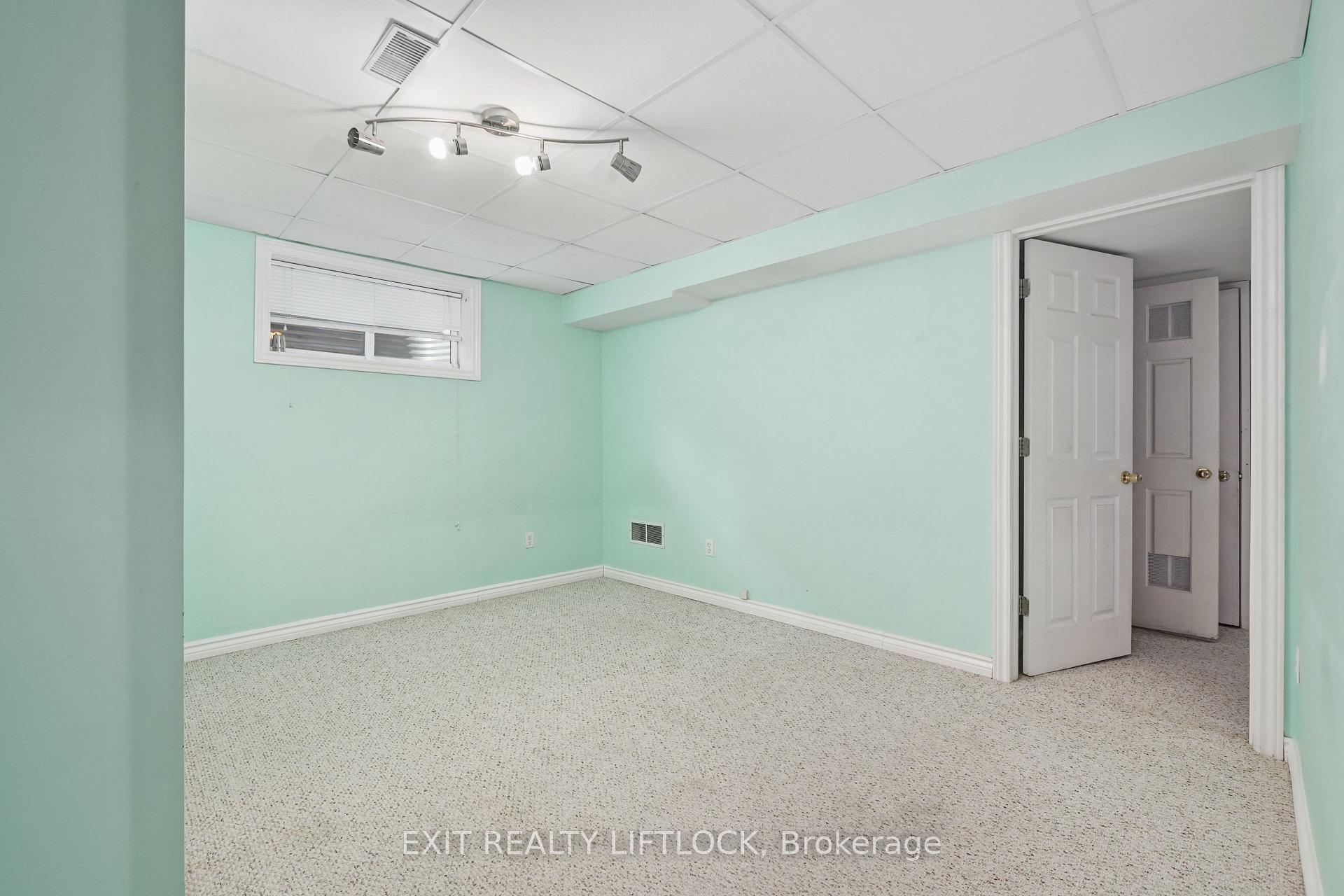 Photo 22 of 156 Towerhill Road, Peterborough, Northcrest Ward 5 — HOMEH