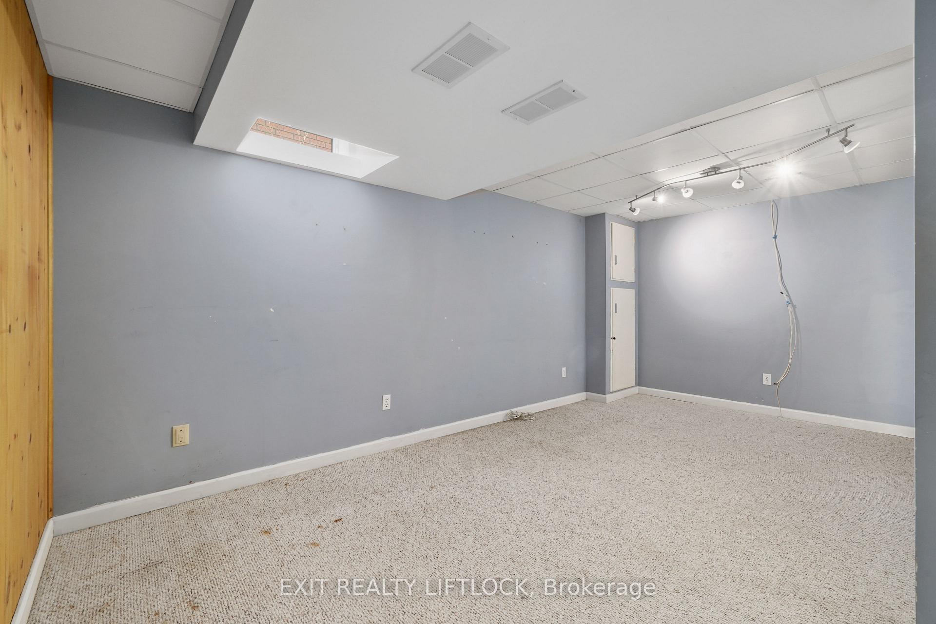 Photo 27 of 156 Towerhill Road, Peterborough, Northcrest Ward 5 — HOMEH