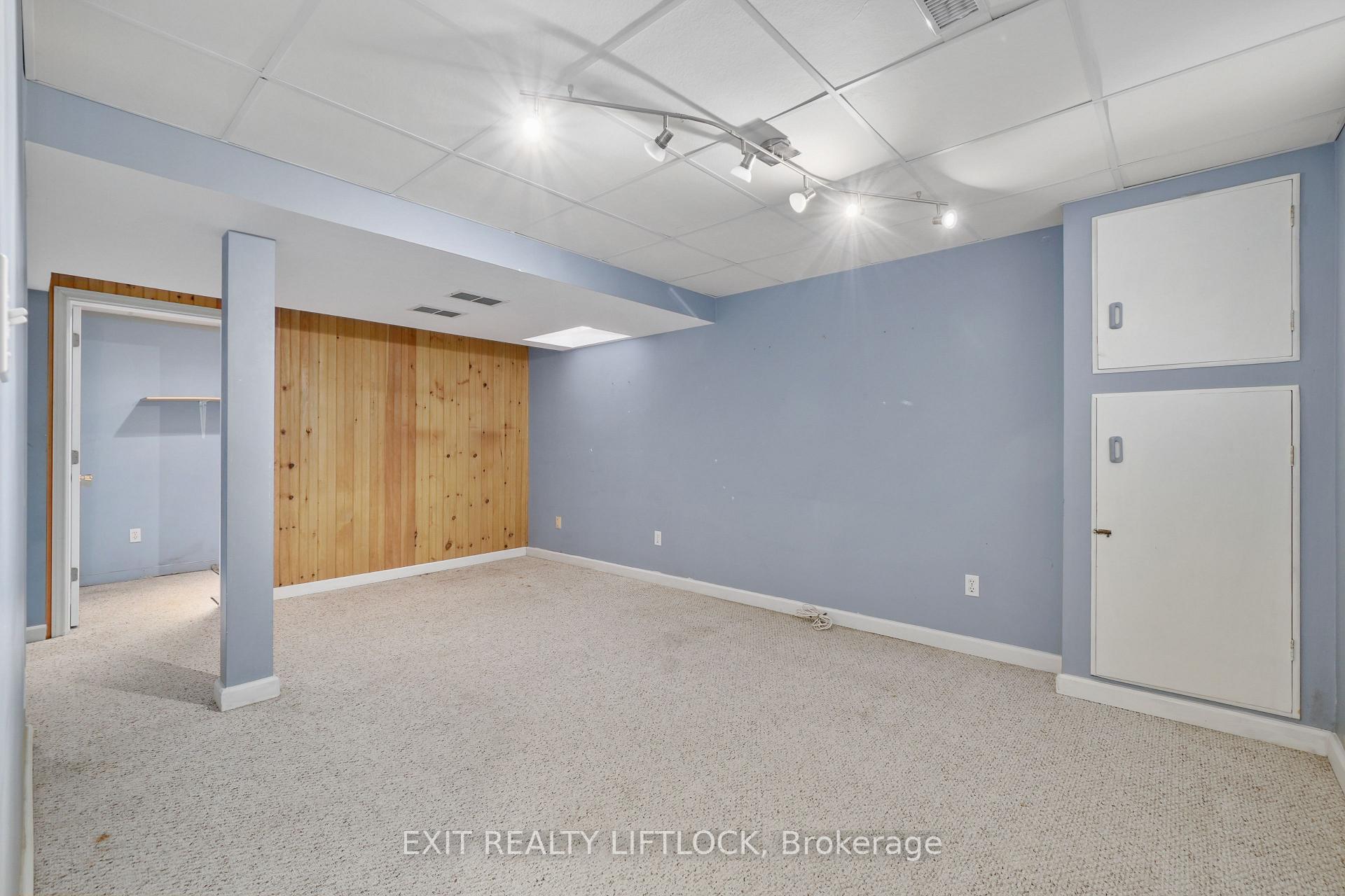 Photo 30 of 156 Towerhill Road, Peterborough, Northcrest Ward 5 — HOMEH