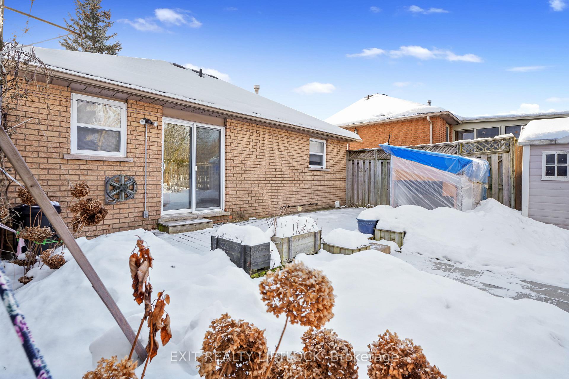 Photo 31 of 156 Towerhill Road, Peterborough, Northcrest Ward 5 — HOMEH