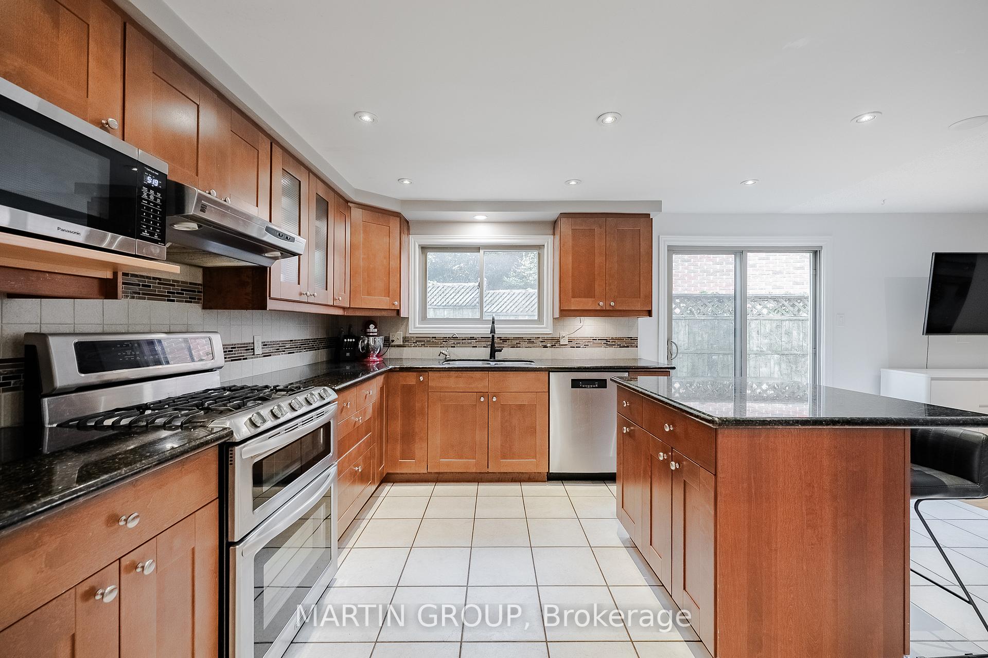 Photo 18 of 72 McElderry Road, Guelph, Kortright West — HOMEH