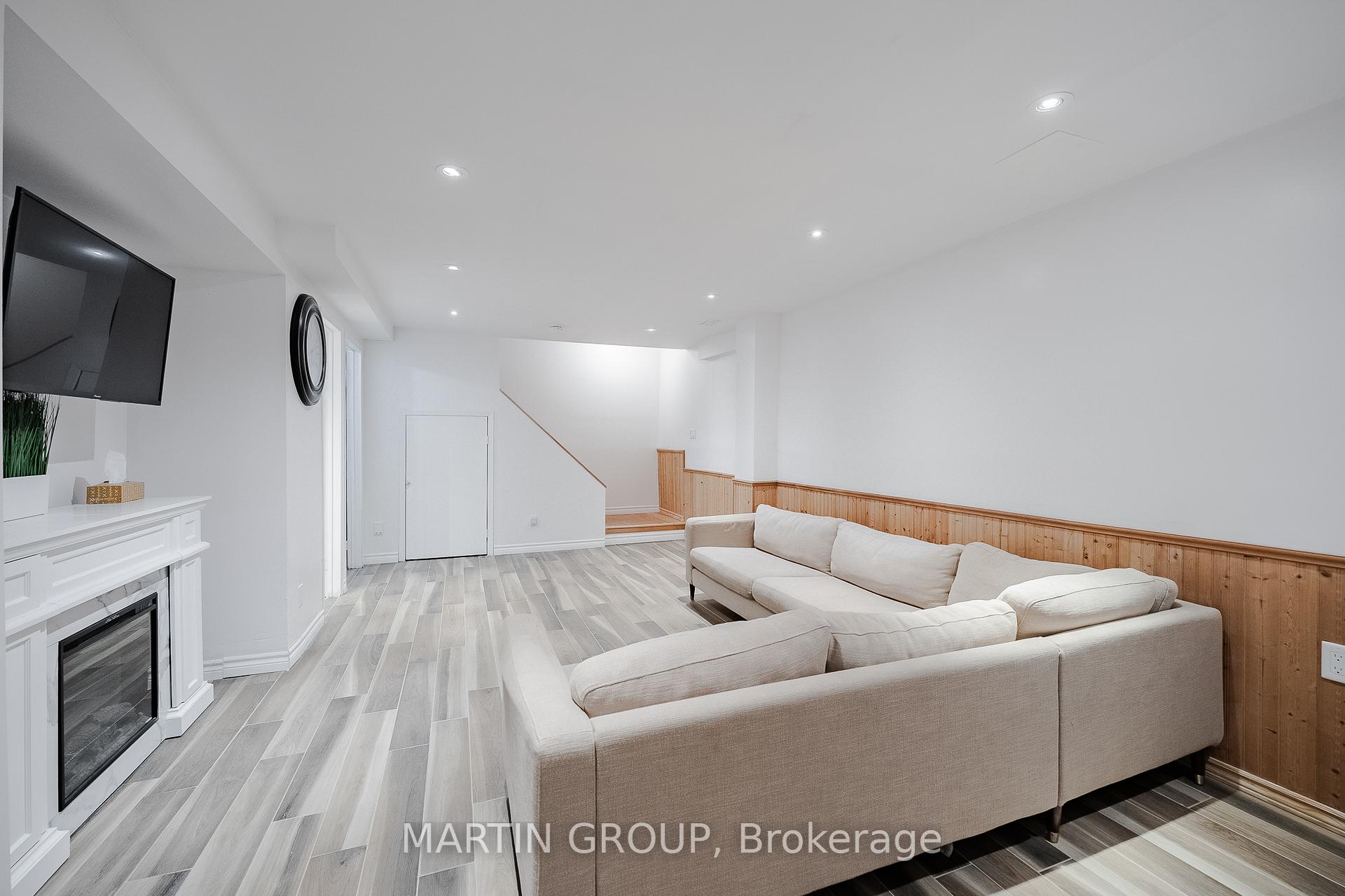 Photo 40 of 72 McElderry Road, Guelph, Kortright West — HOMEH