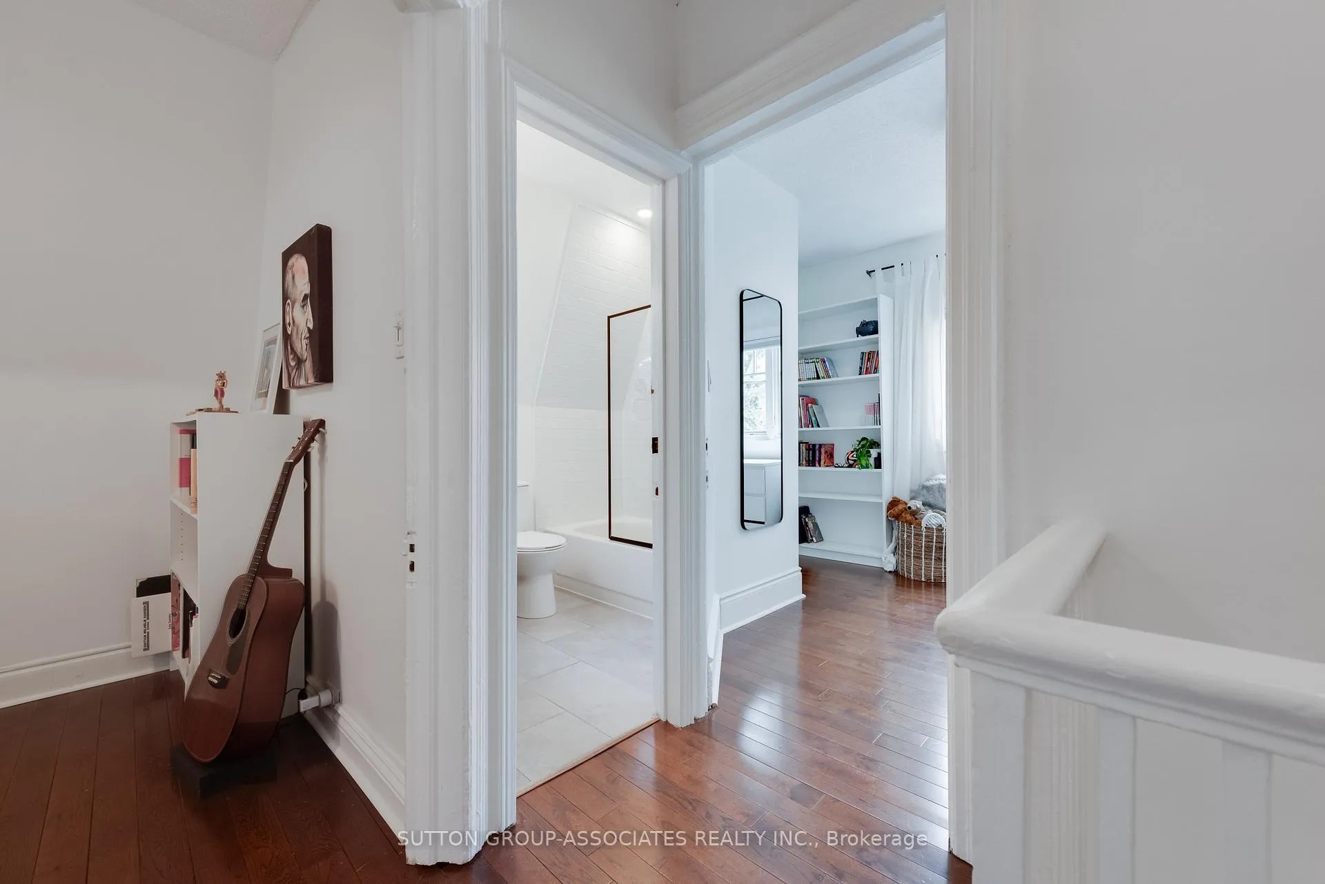 Photo 15 of 285 Harvie Avenue, Toronto, Caledonia-Fairbank — HOMEH