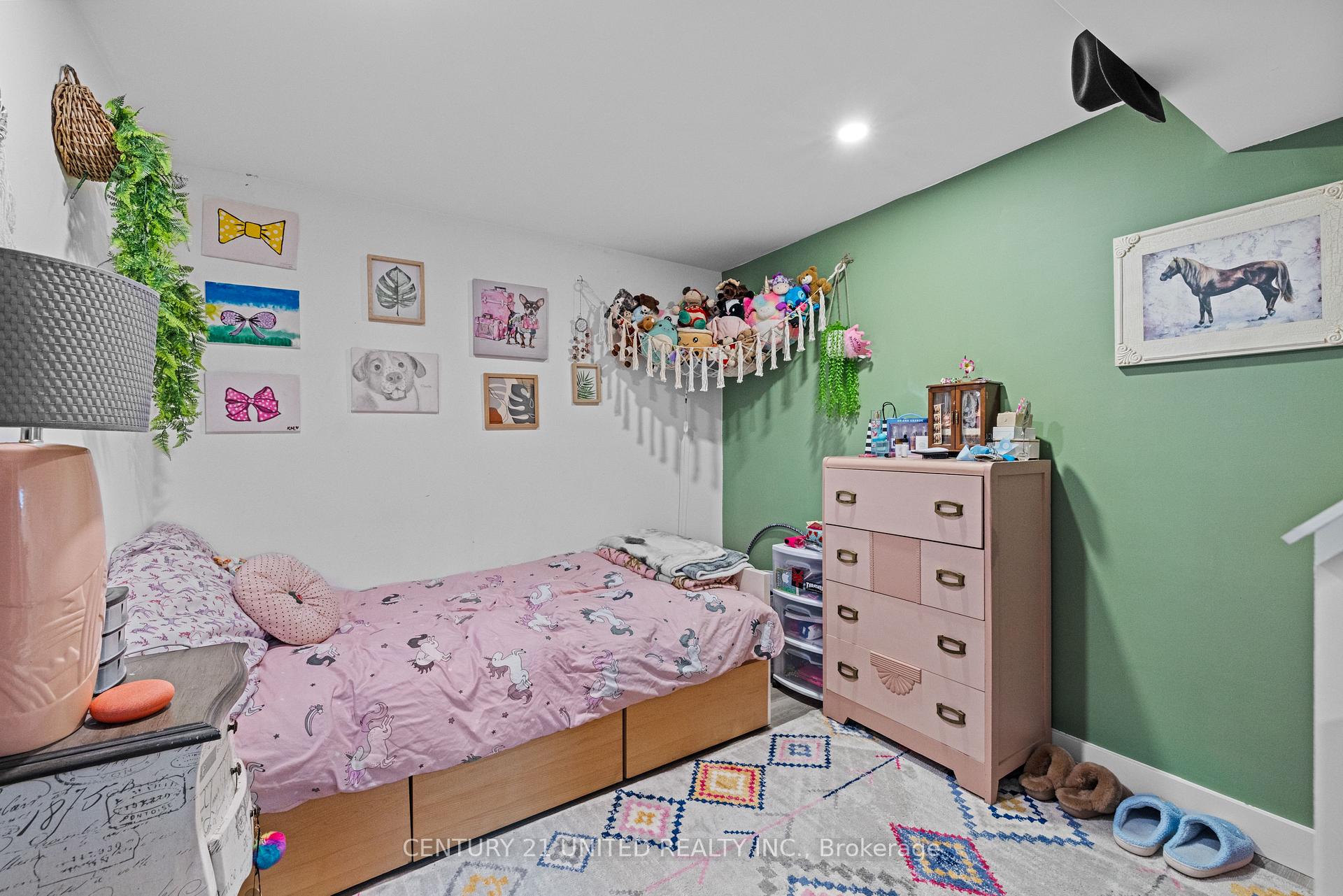 Photo 22 of 375 Edison Avenue, Peterborough, Otonabee Ward 1 — HOMEH
