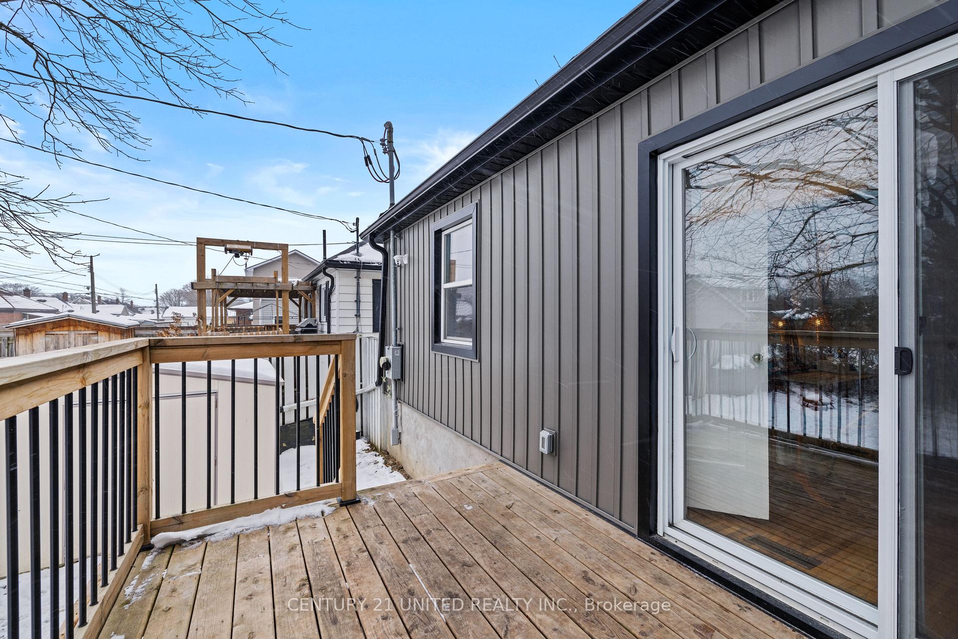 Photo 25 of 375 Edison Avenue, Peterborough, Otonabee Ward 1 — HOMEH