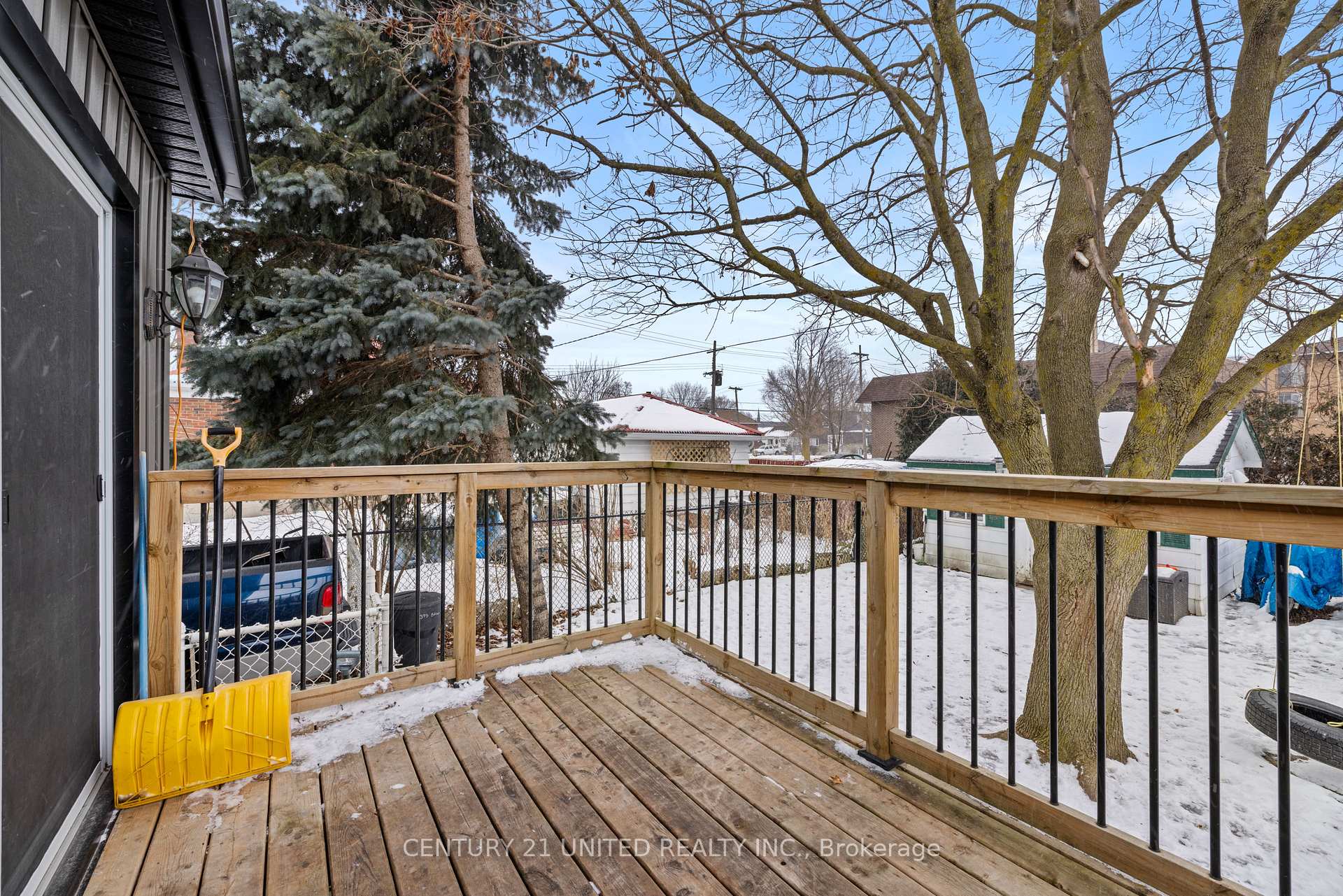 Photo 26 of 375 Edison Avenue, Peterborough, Otonabee Ward 1 — HOMEH