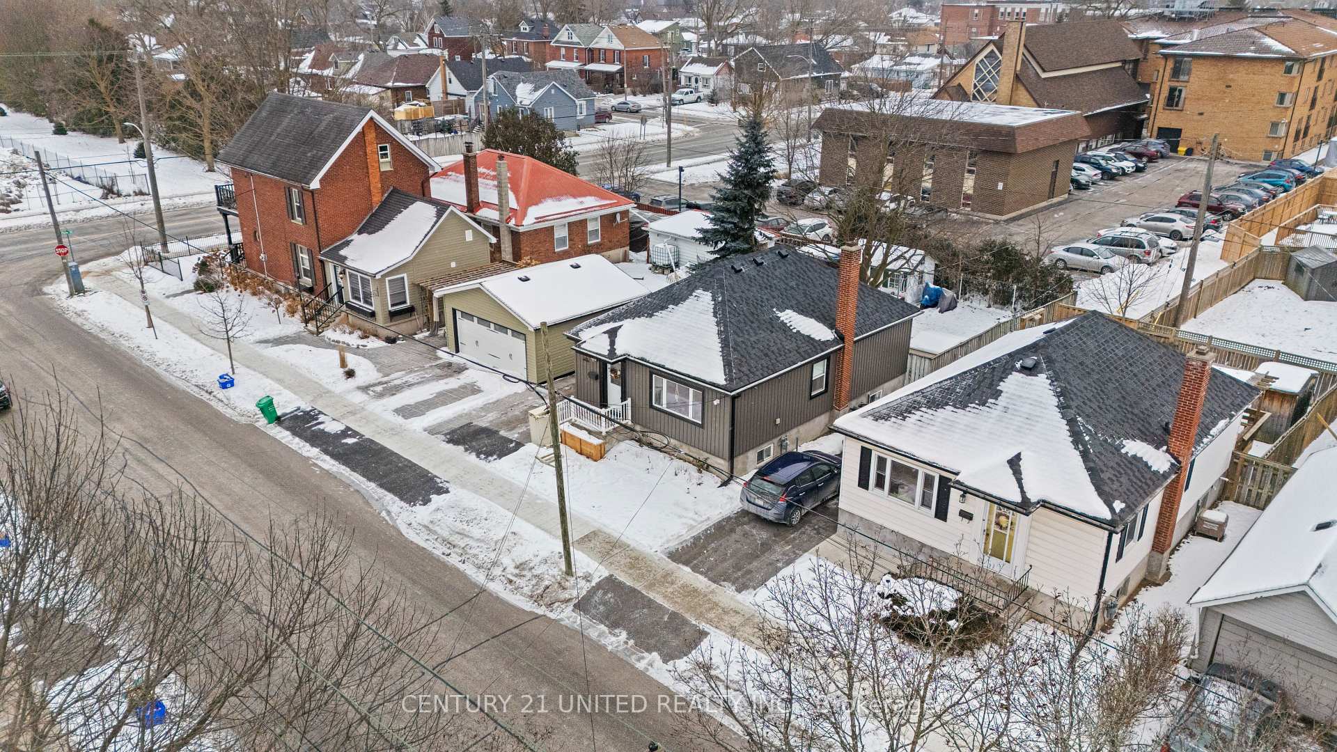 Photo 35 of 375 Edison Avenue, Peterborough, Otonabee Ward 1 — HOMEH