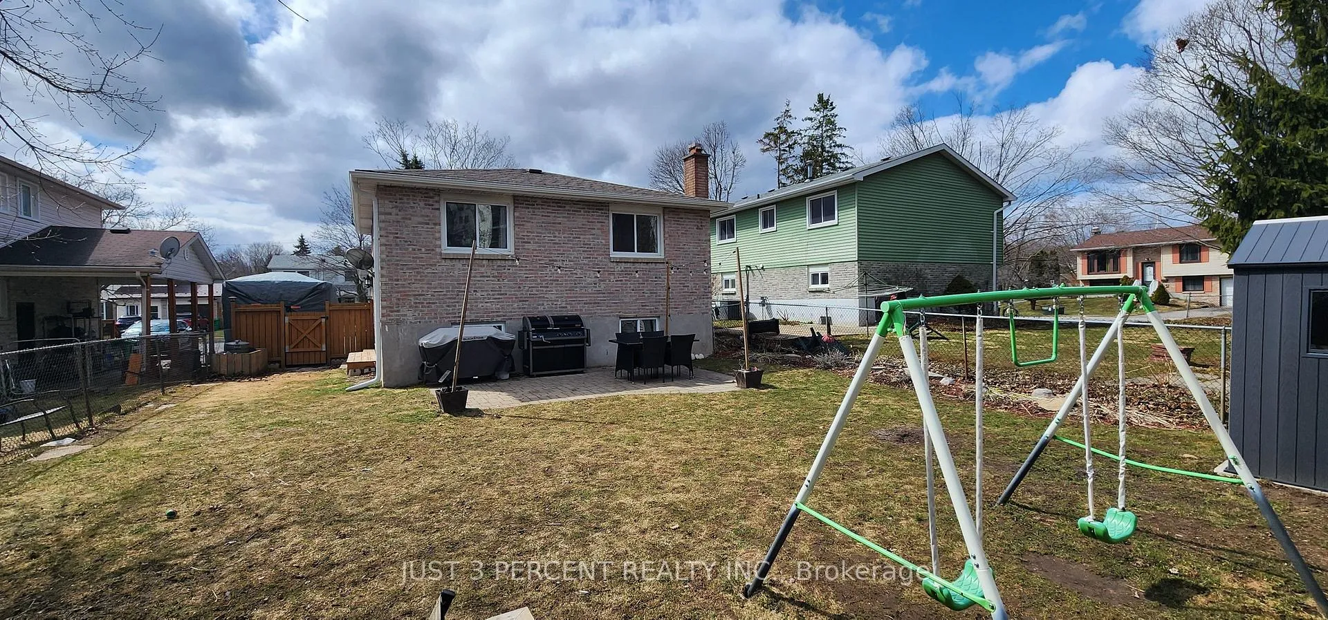 Photo 21 of 1140 Whitefield Drive, Peterborough, Otonabee Ward 1 — HOMEH