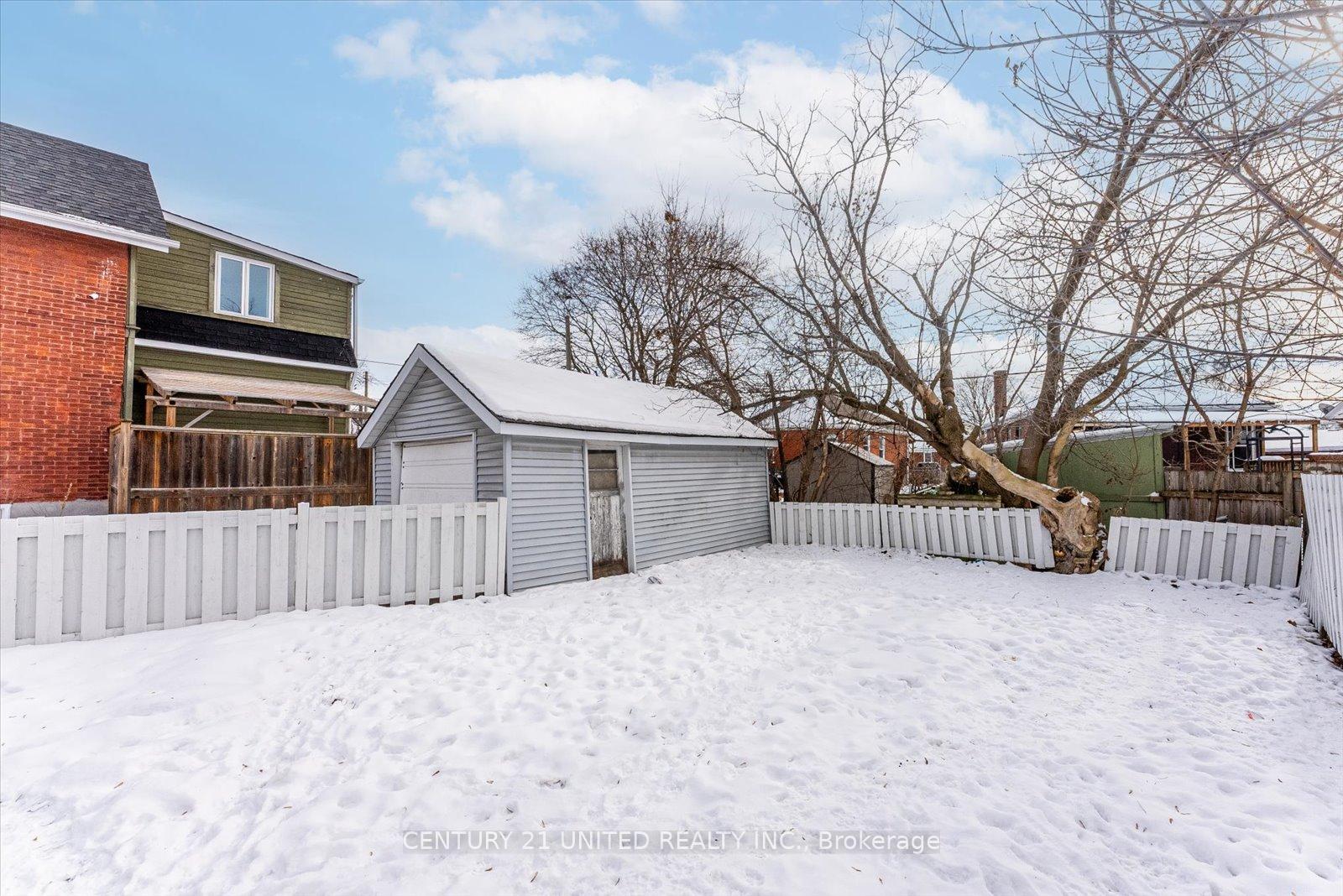 Photo 35 of 443 Edison Avenue, Peterborough, Otonabee Ward 1 — HOMEH