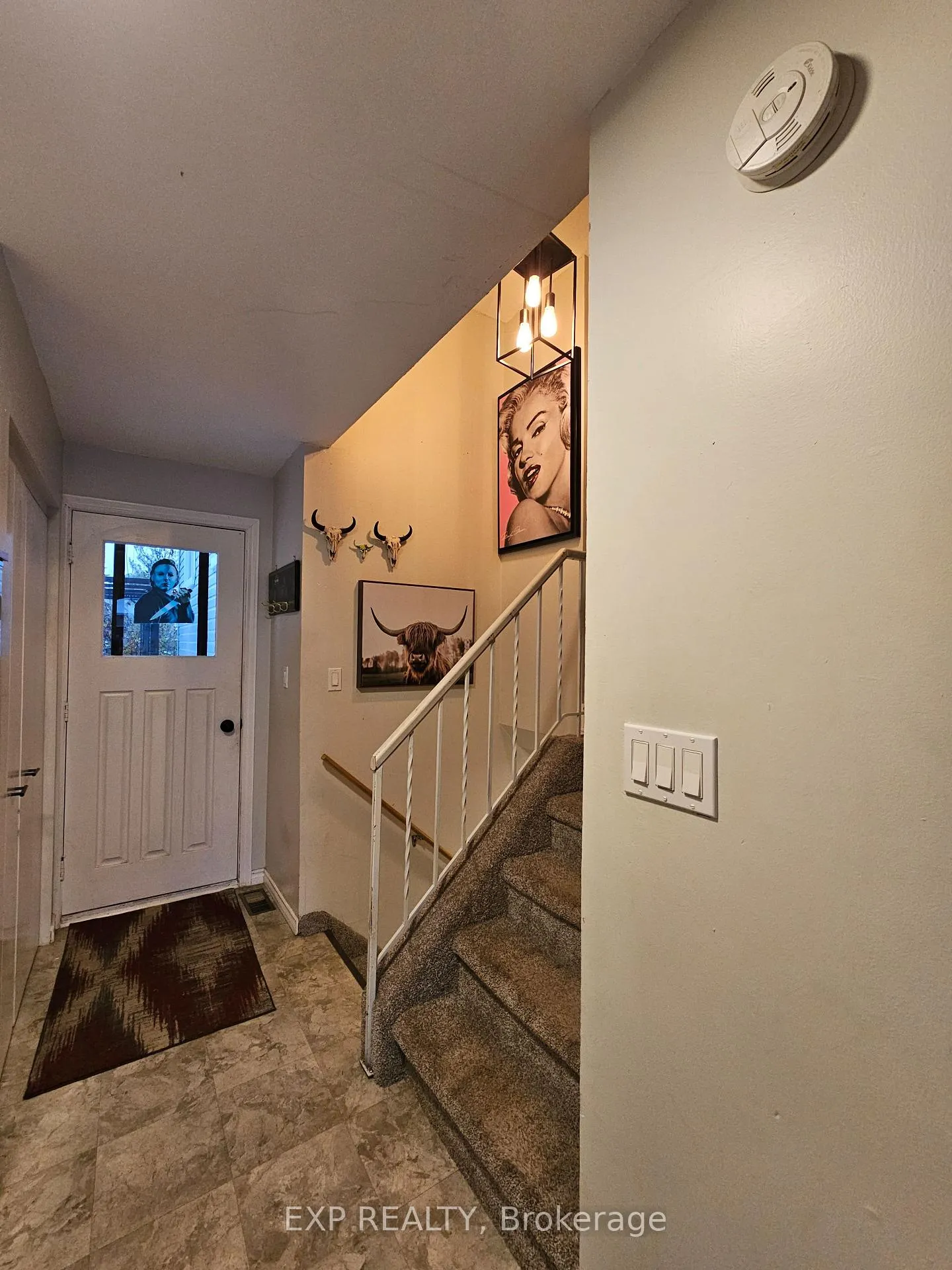 Photo 6 of 626 Laurier Boulevard, Brockville — HOMEH
