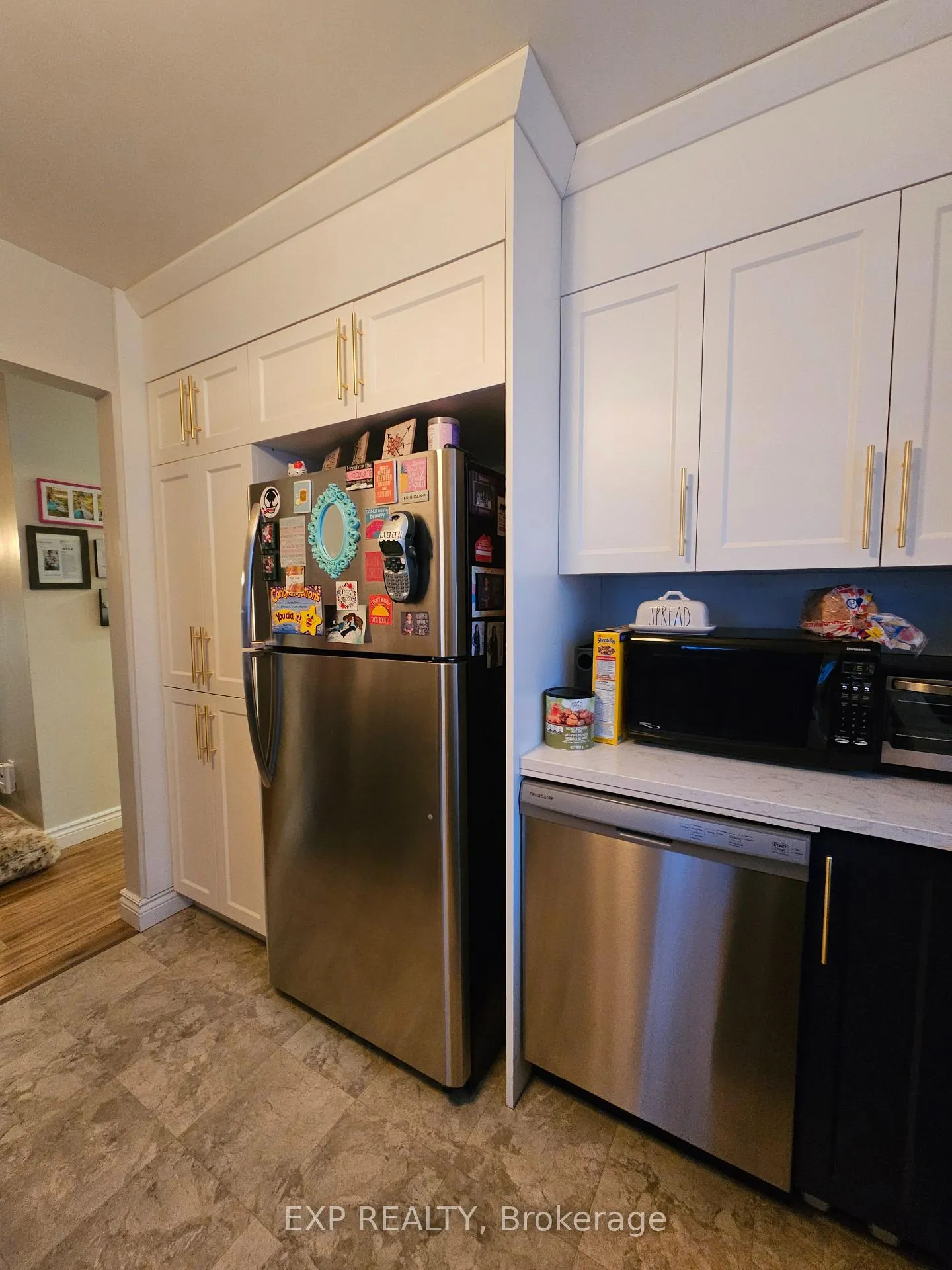 Photo 18 of 626 Laurier Boulevard, Brockville — HOMEH