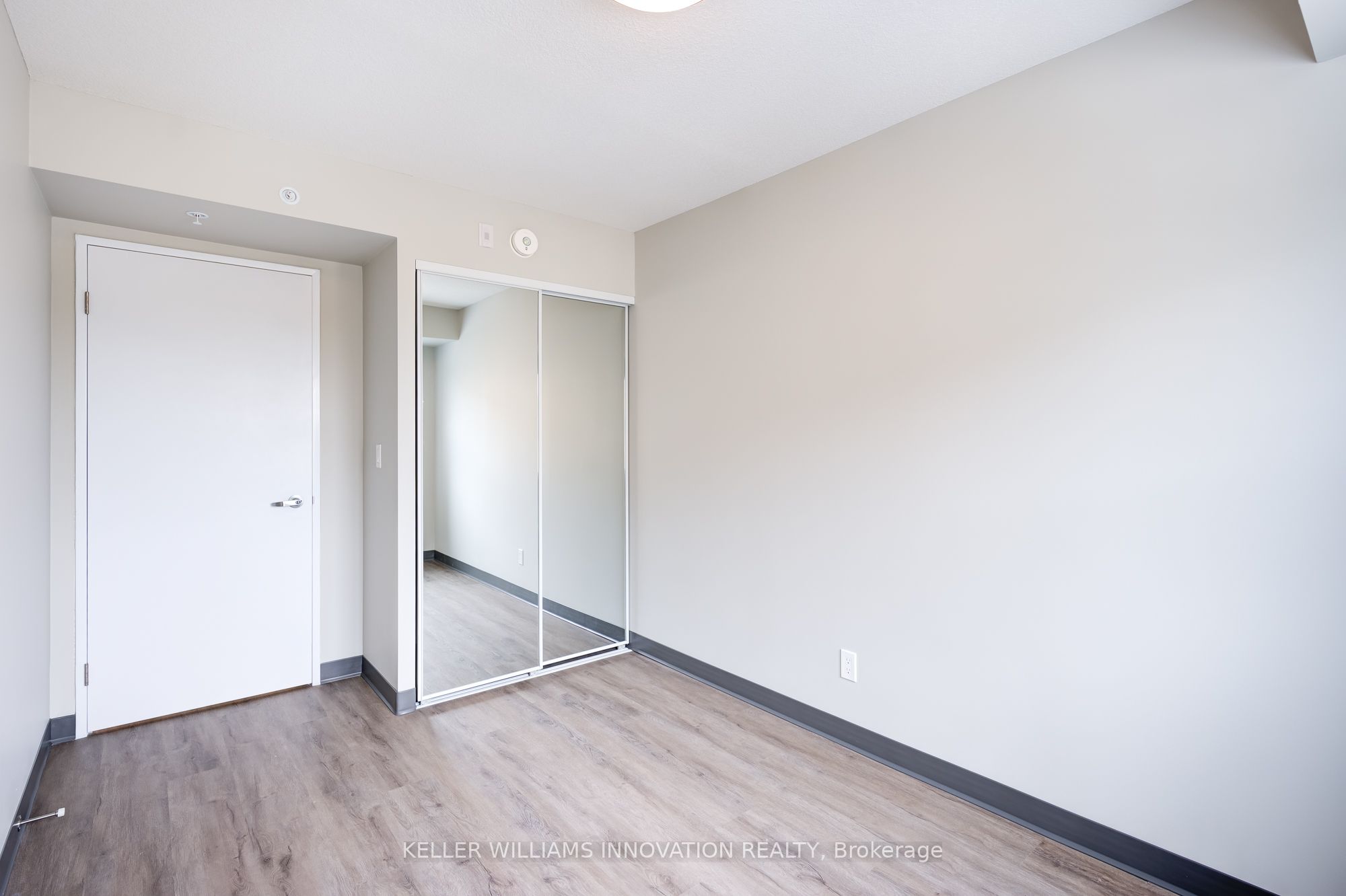 Photo 42 of Unit 912, 595 Strasburg Road, Waterloo — HOMEH