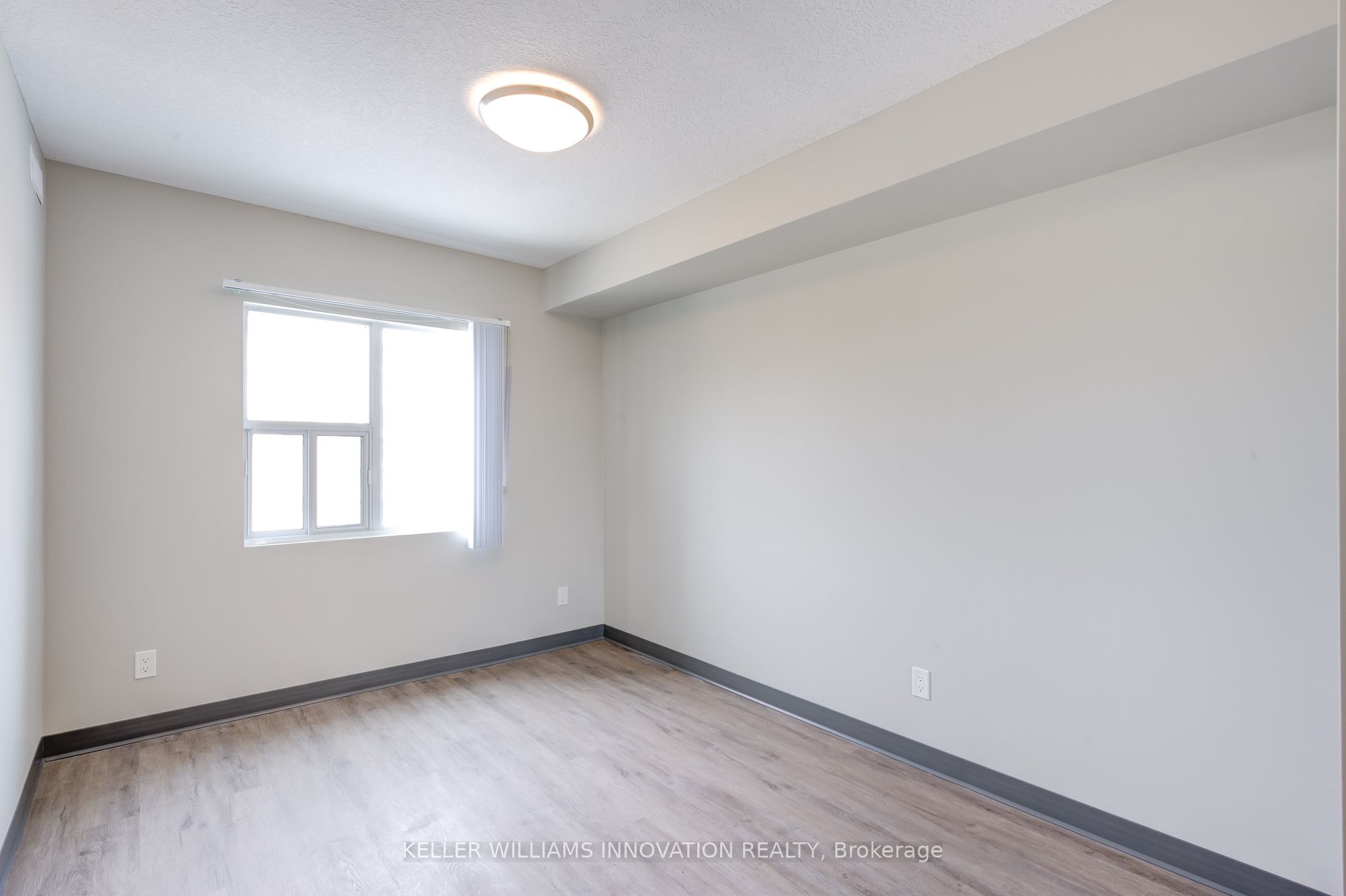 Photo 38 of Unit 912, 595 Strasburg Road, Waterloo — HOMEH