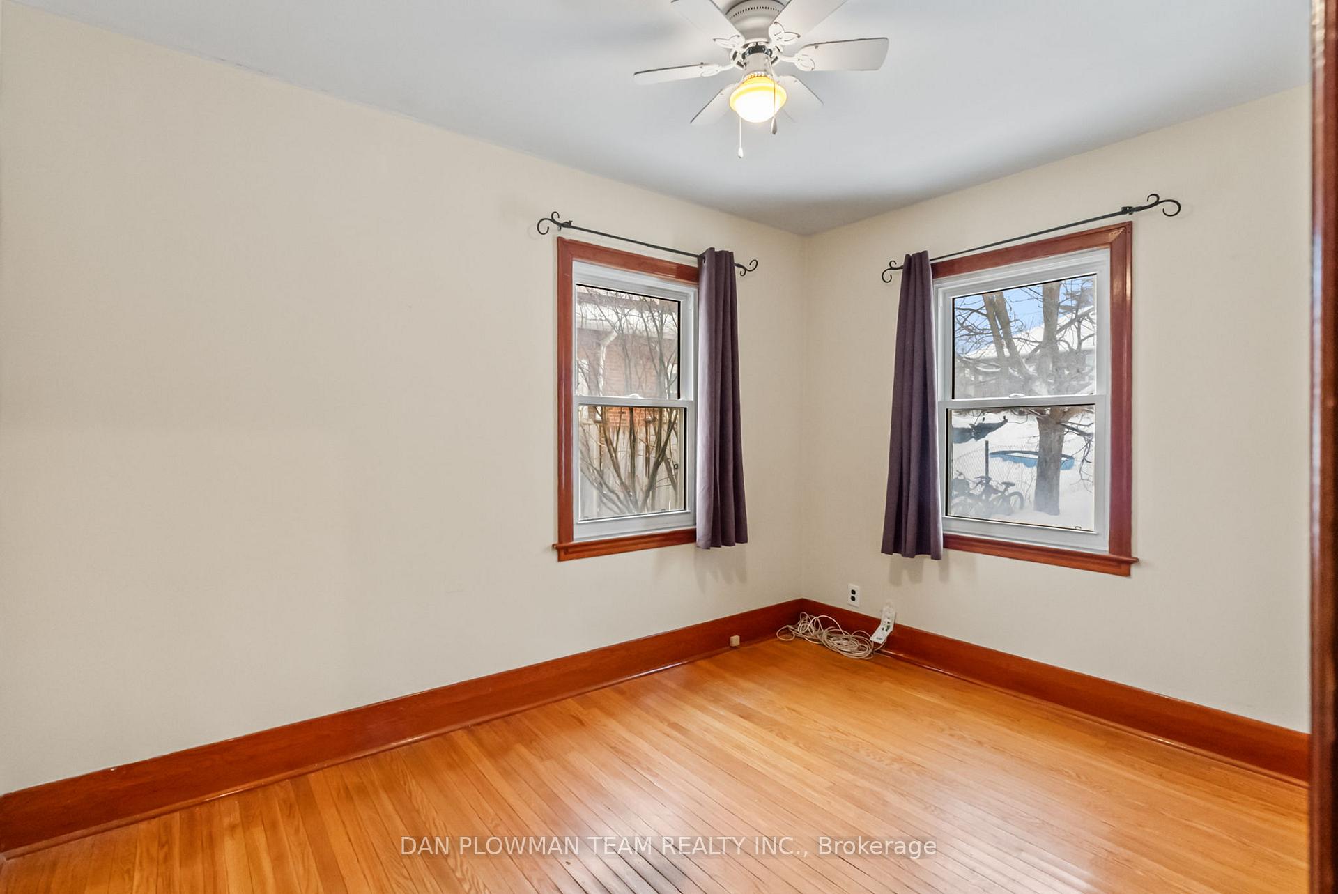 Photo 9 of 1220 Clonsilla Avenue, Peterborough, Otonabee Ward 1 — HOMEH