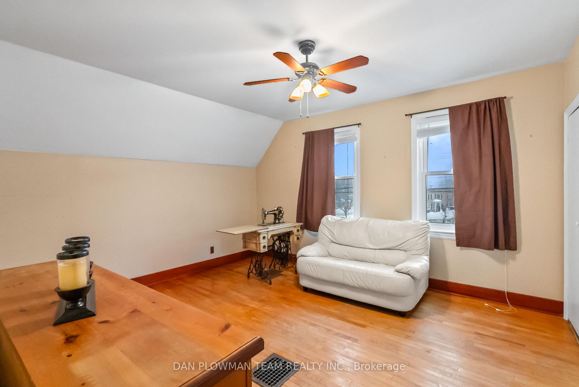 Photo 12 of 1220 Clonsilla Avenue, Peterborough, Otonabee Ward 1 — HOMEH