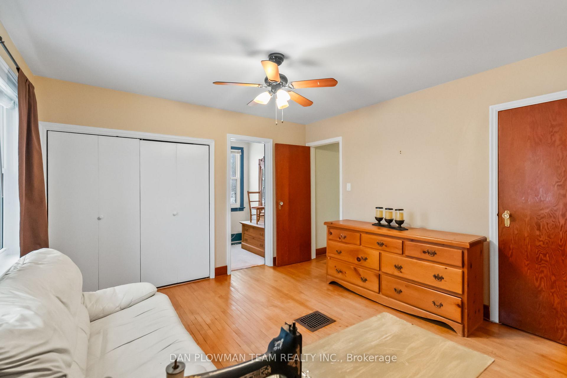 Photo 13 of 1220 Clonsilla Avenue, Peterborough, Otonabee Ward 1 — HOMEH