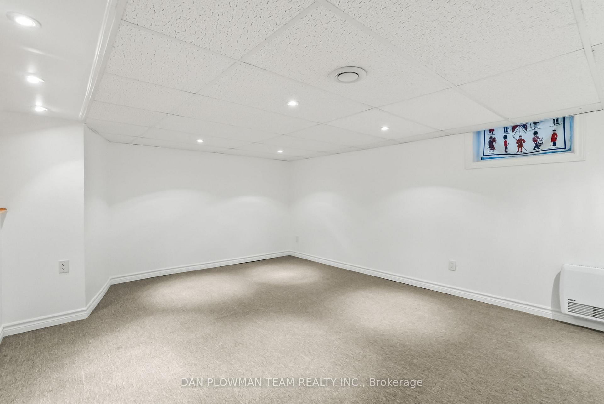 Photo 18 of 1220 Clonsilla Avenue, Peterborough, Otonabee Ward 1 — HOMEH