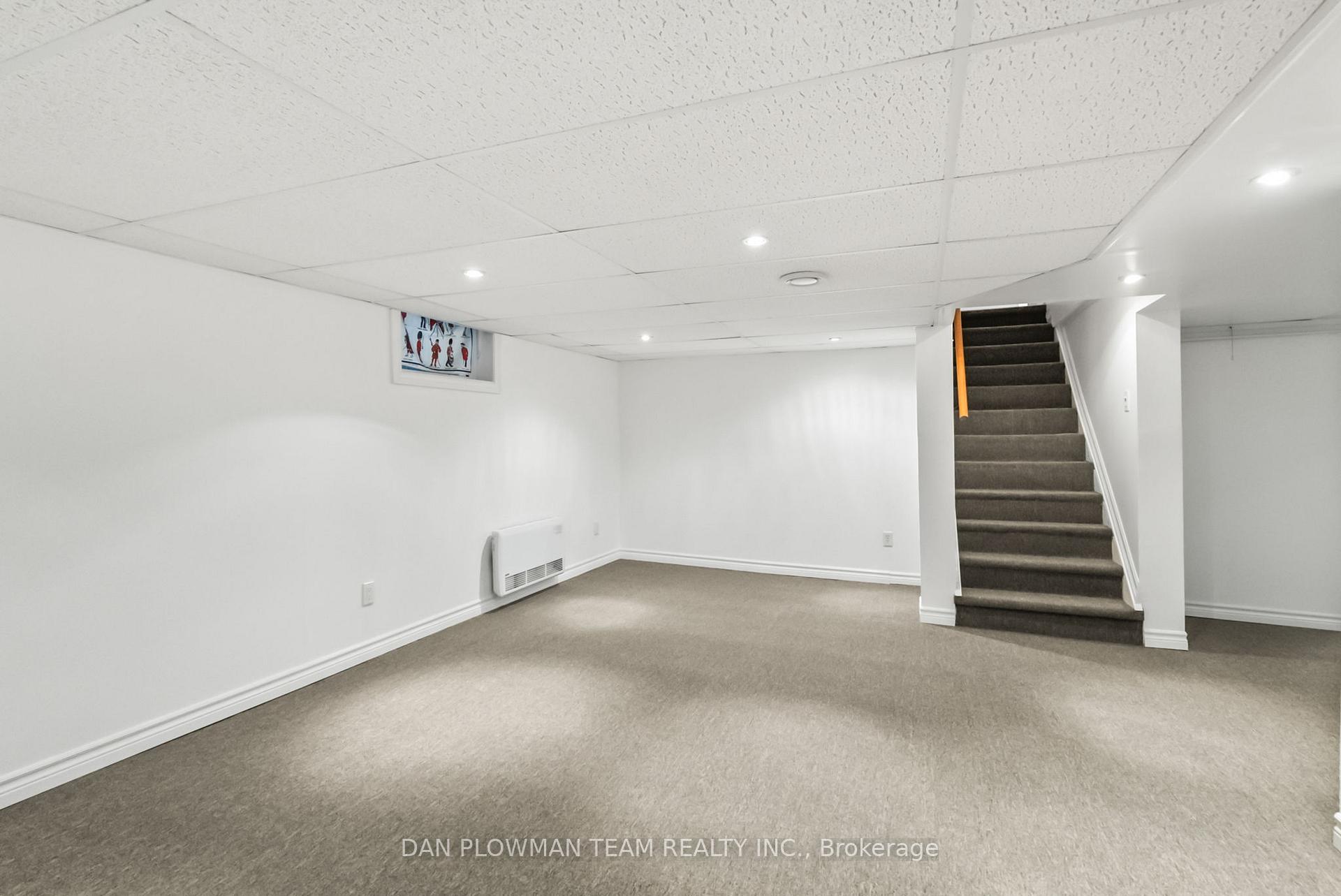 Photo 19 of 1220 Clonsilla Avenue, Peterborough, Otonabee Ward 1 — HOMEH