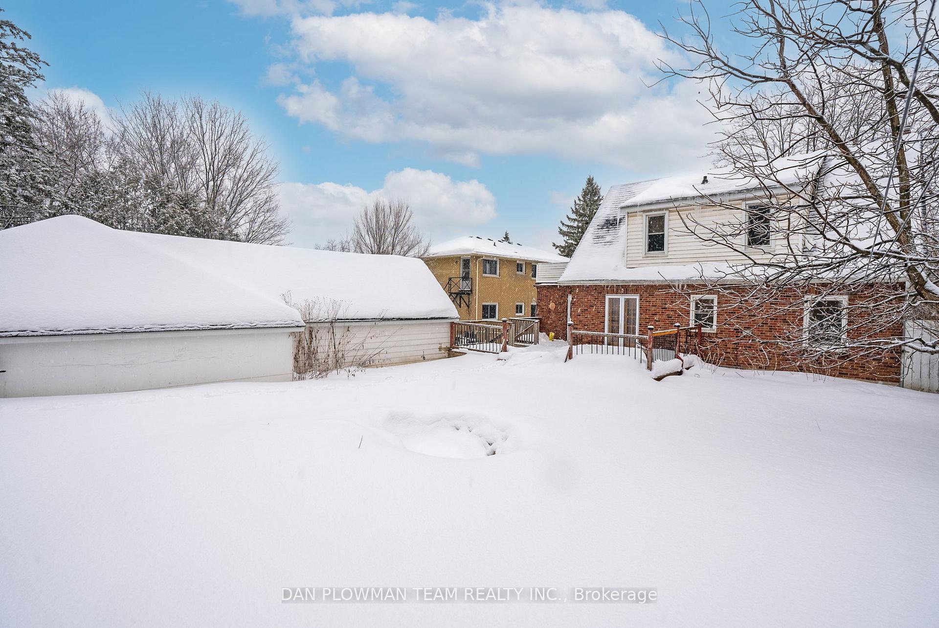 Photo 25 of 1220 Clonsilla Avenue, Peterborough, Otonabee Ward 1 — HOMEH