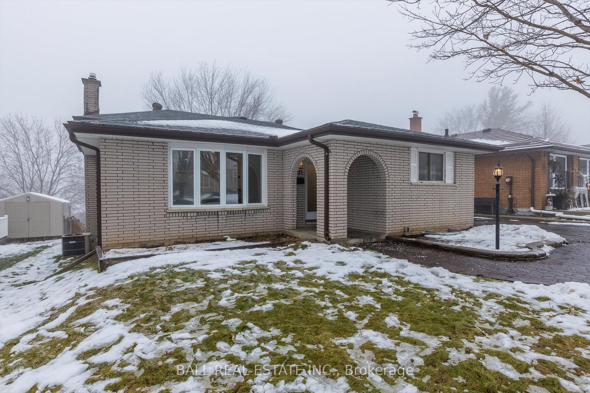 Photo 1 of 894 Terrace Road, Peterborough, Ashburnham Ward 4 — HOMEH