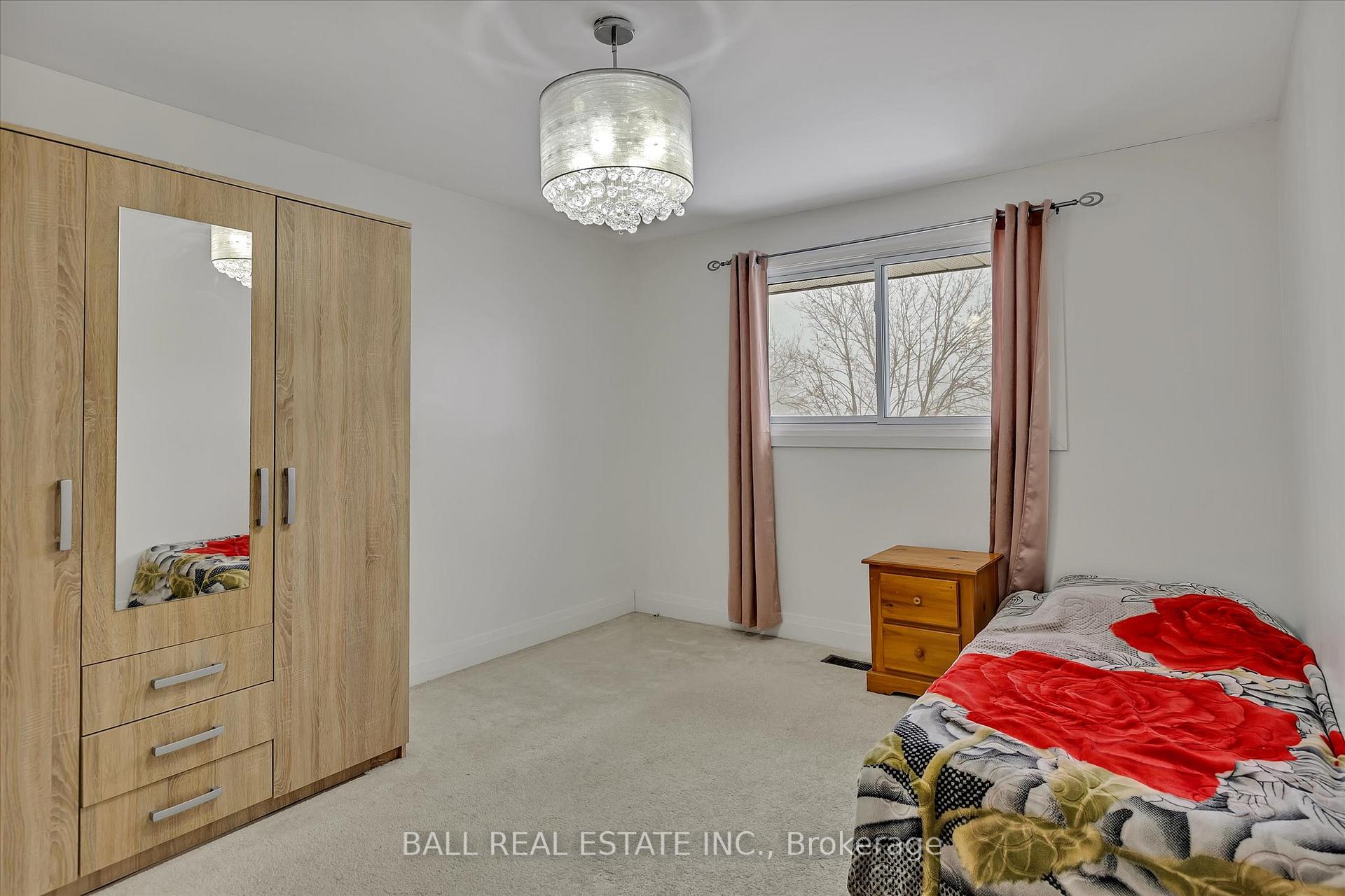 Photo 15 of 894 Terrace Road, Peterborough, Ashburnham Ward 4 — HOMEH