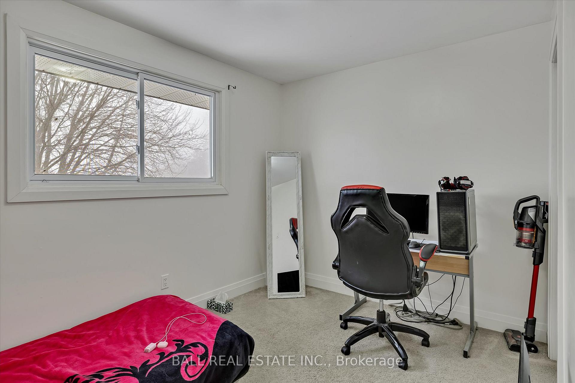 Photo 20 of 894 Terrace Road, Peterborough, Ashburnham Ward 4 — HOMEH