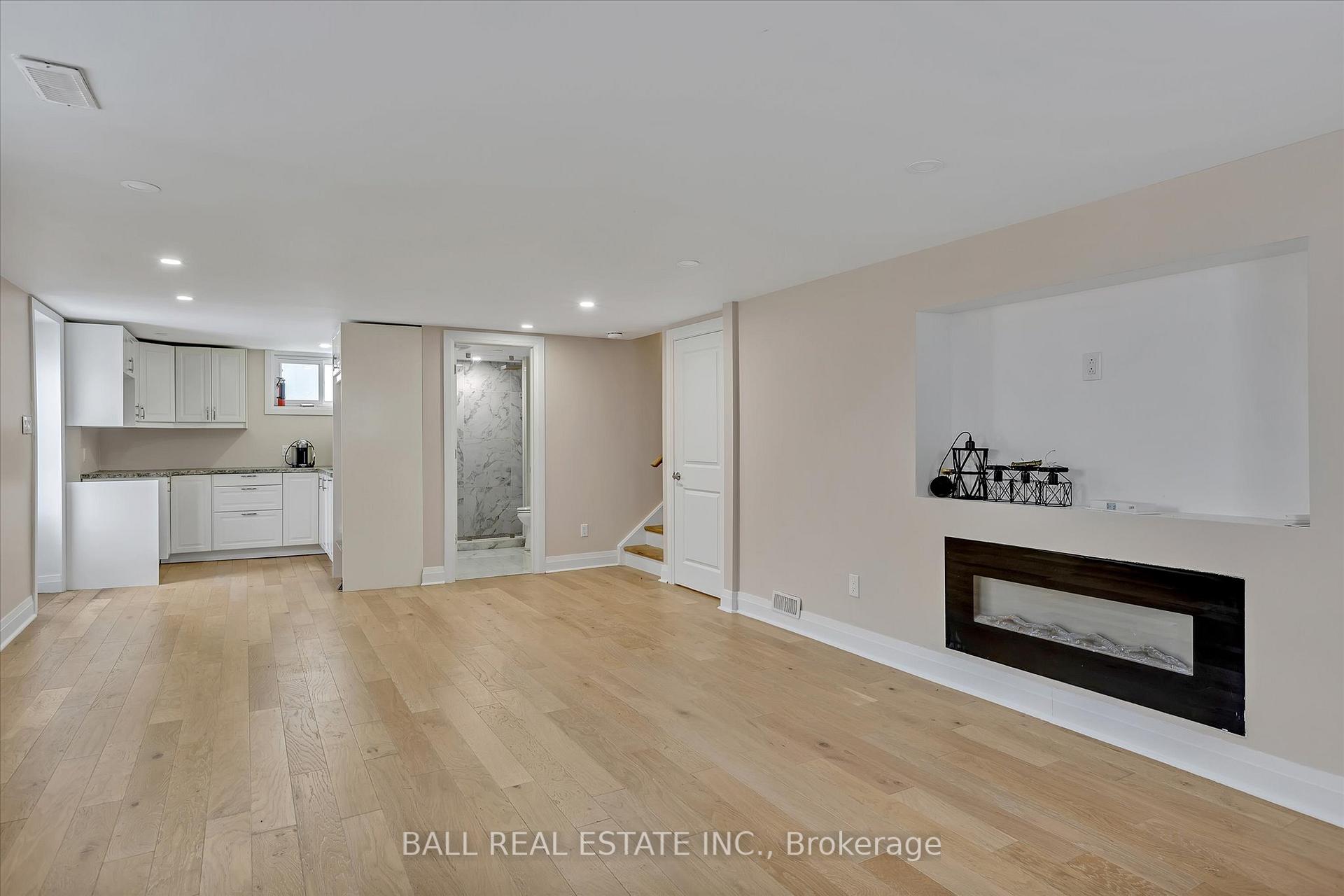 Photo 23 of 894 Terrace Road, Peterborough, Ashburnham Ward 4 — HOMEH