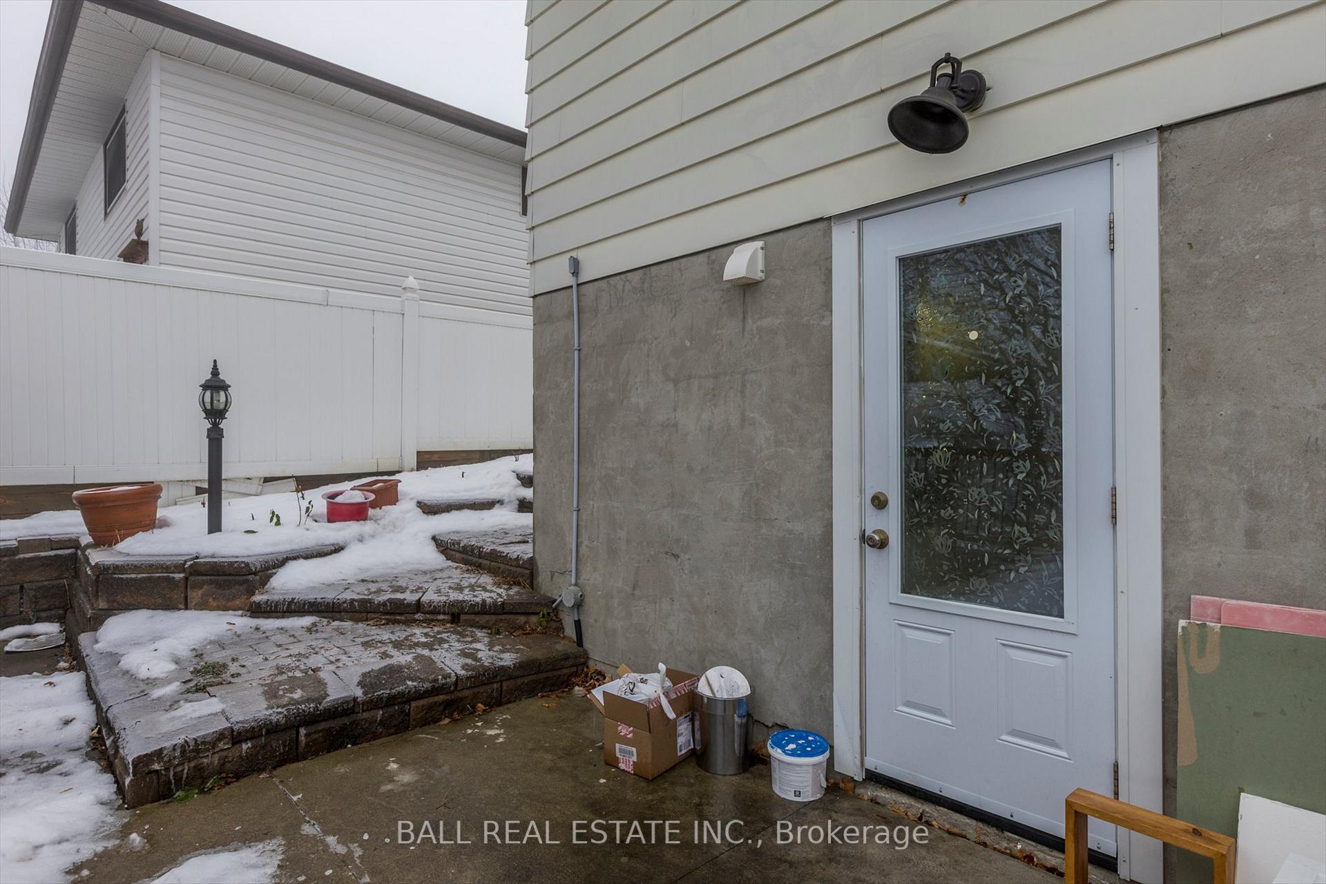Photo 33 of 894 Terrace Road, Peterborough, Ashburnham Ward 4 — HOMEH