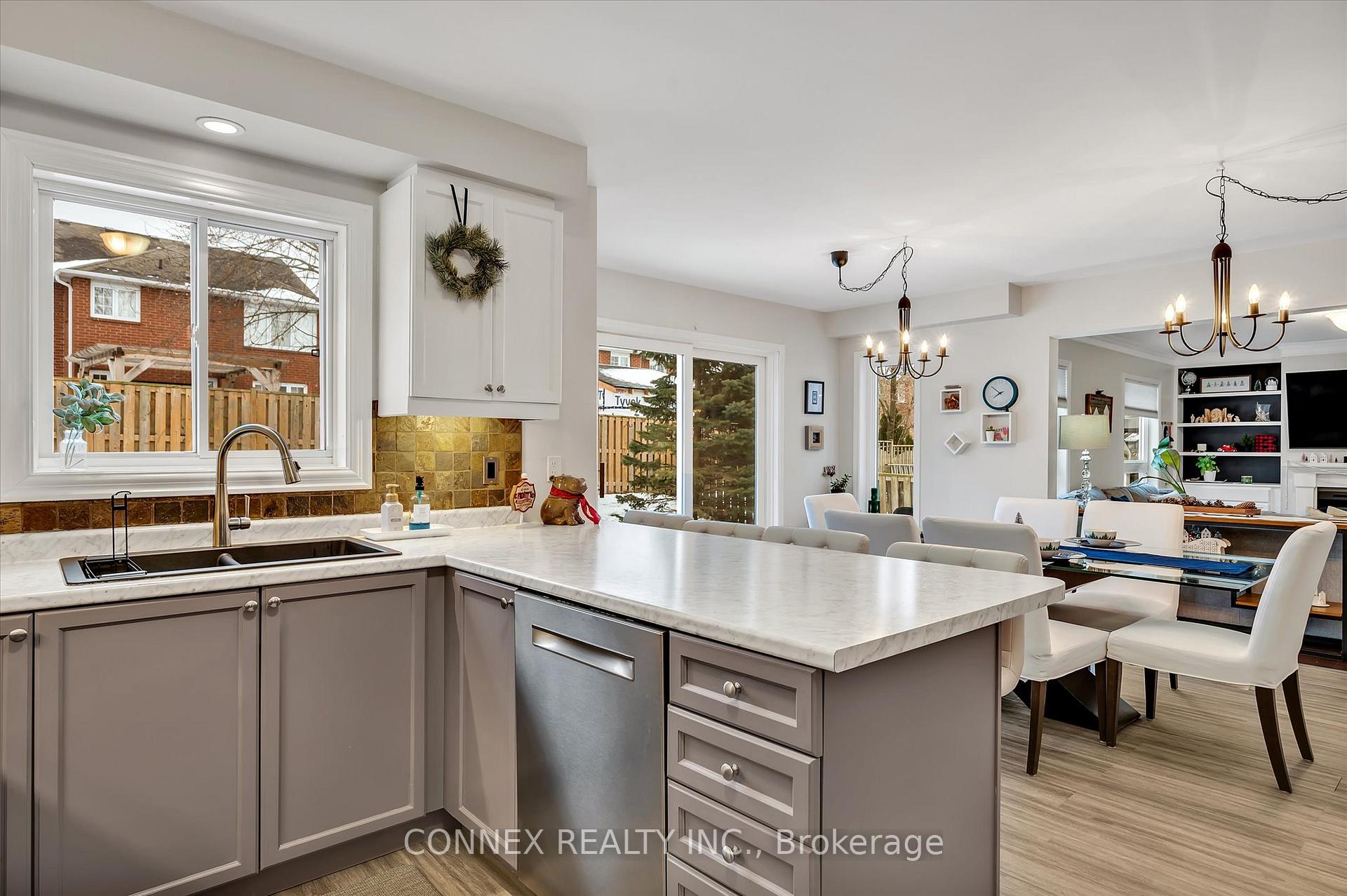 Photo 8 of 1208 Melody Crescent, Peterborough, Monaghan Ward 2 — HOMEH