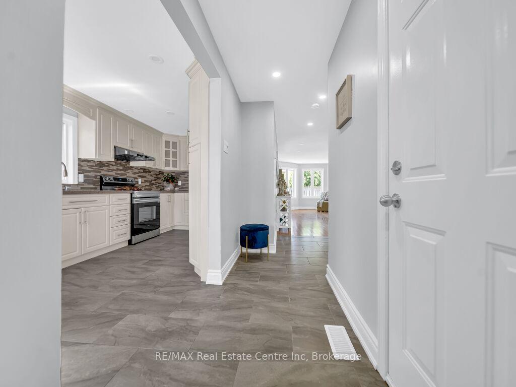 Photo 5 of 9 Ryde Road, Guelph, Willow West/Sugarbush/West Acres — HOMEH