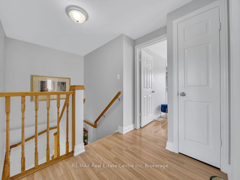 Photo 21 of 9 Ryde Road, Guelph, Willow West/Sugarbush/West Acres — HOMEH