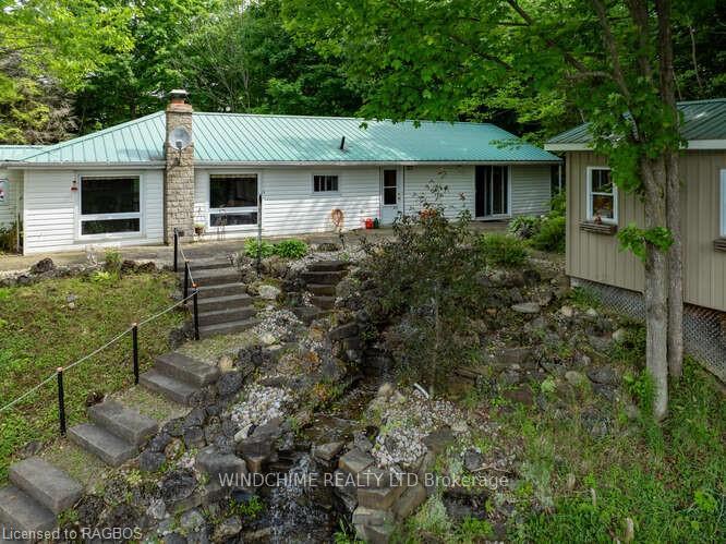 Photo 4 of 119 Durham Street, Grey Highlands — HOMEH