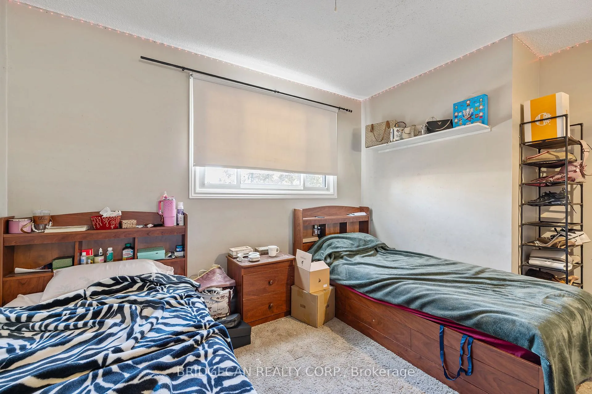 Photo 14 of 490 Queen Victoria Drive, Hamilton, Quinndale — HOMEH