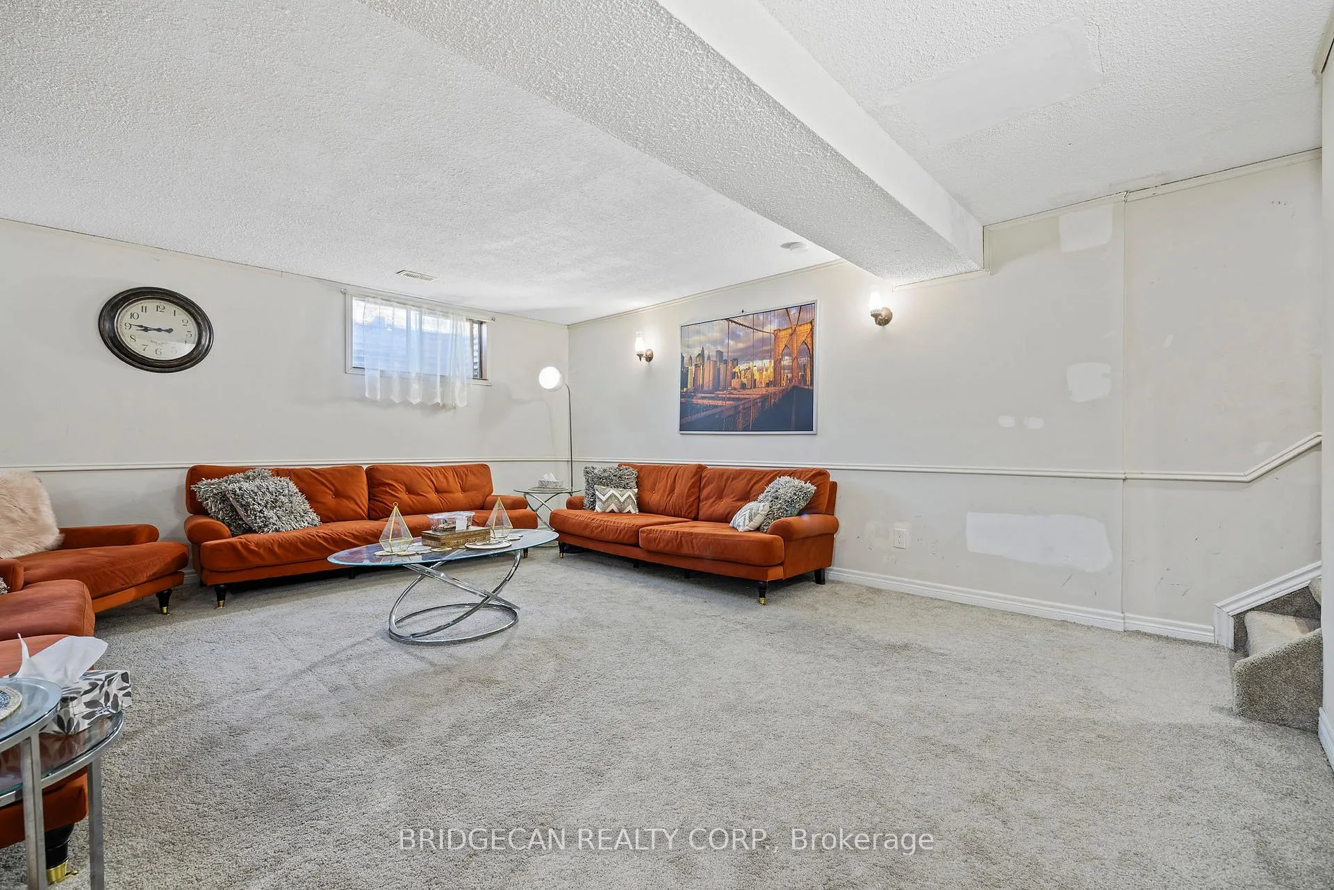 Photo 44 of 490 Queen Victoria Drive, Hamilton, Quinndale — HOMEH