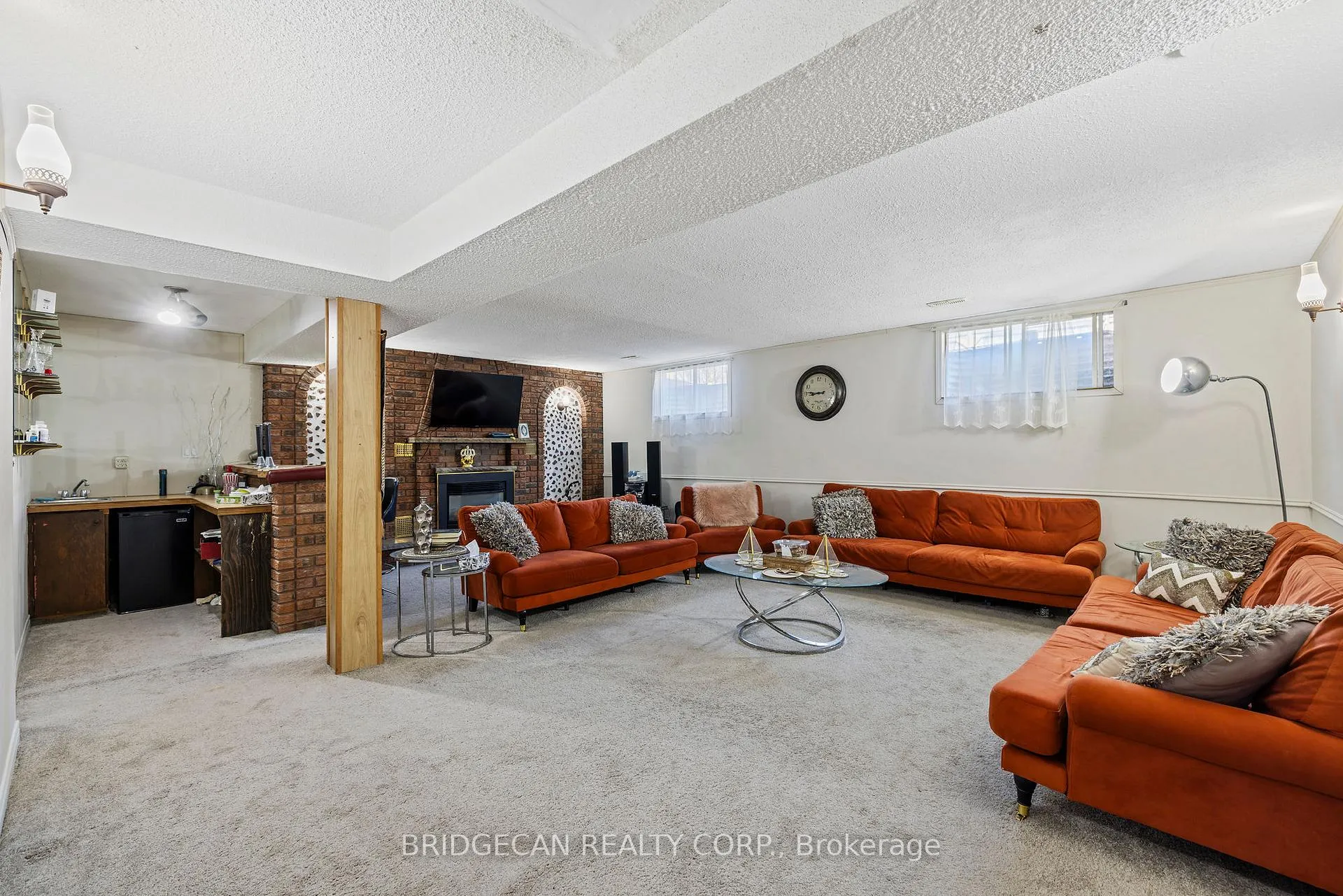 Photo 45 of 490 Queen Victoria Drive, Hamilton, Quinndale — HOMEH
