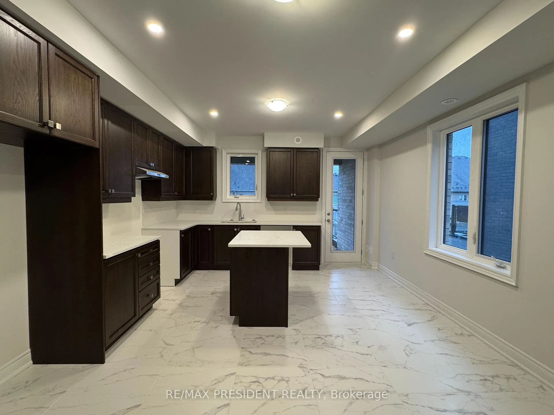 Photo 20 of 383 Inspire Boulevard W, Brampton, Sandringham-Wellington North — HOMEH